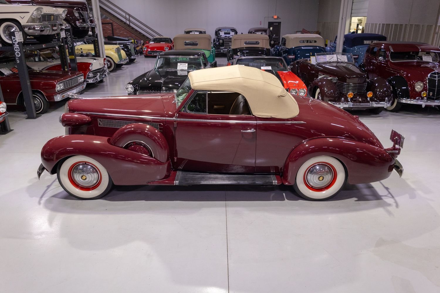 1937 Cadillac Series 60, foto 2