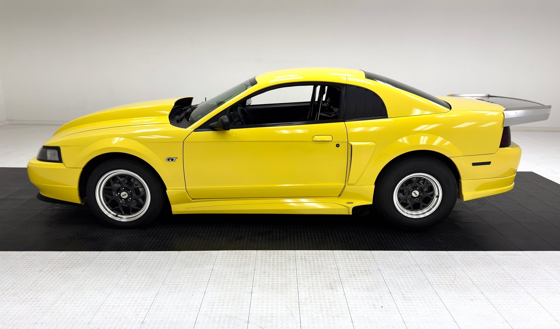 2000 Ford Mustang - GT Coupe, foto 2