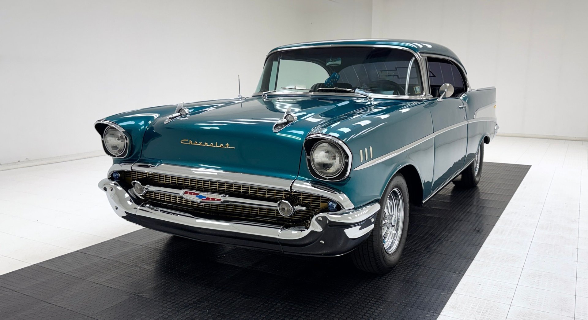 1957 Chevrolet Bel-Air - 2-Door Hardtop, foto 1