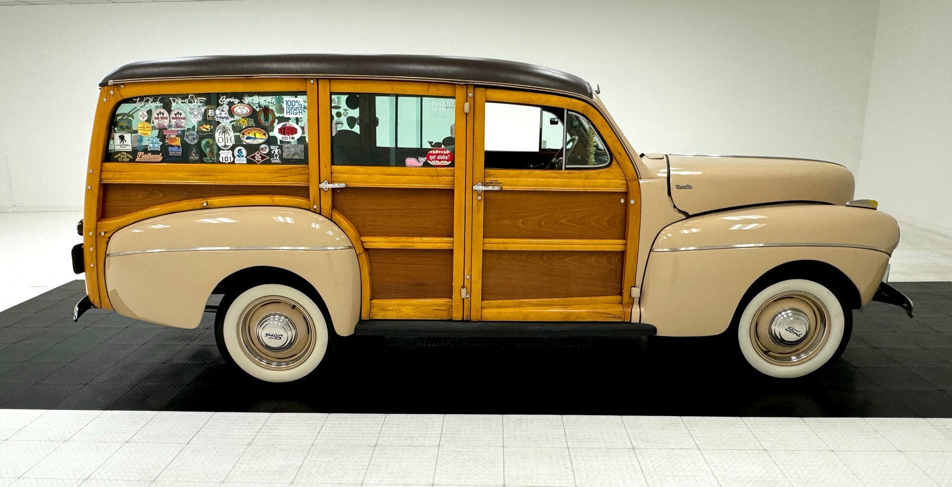 1941 Ford Super Deluxe - Woody Station Wagon, foto 6