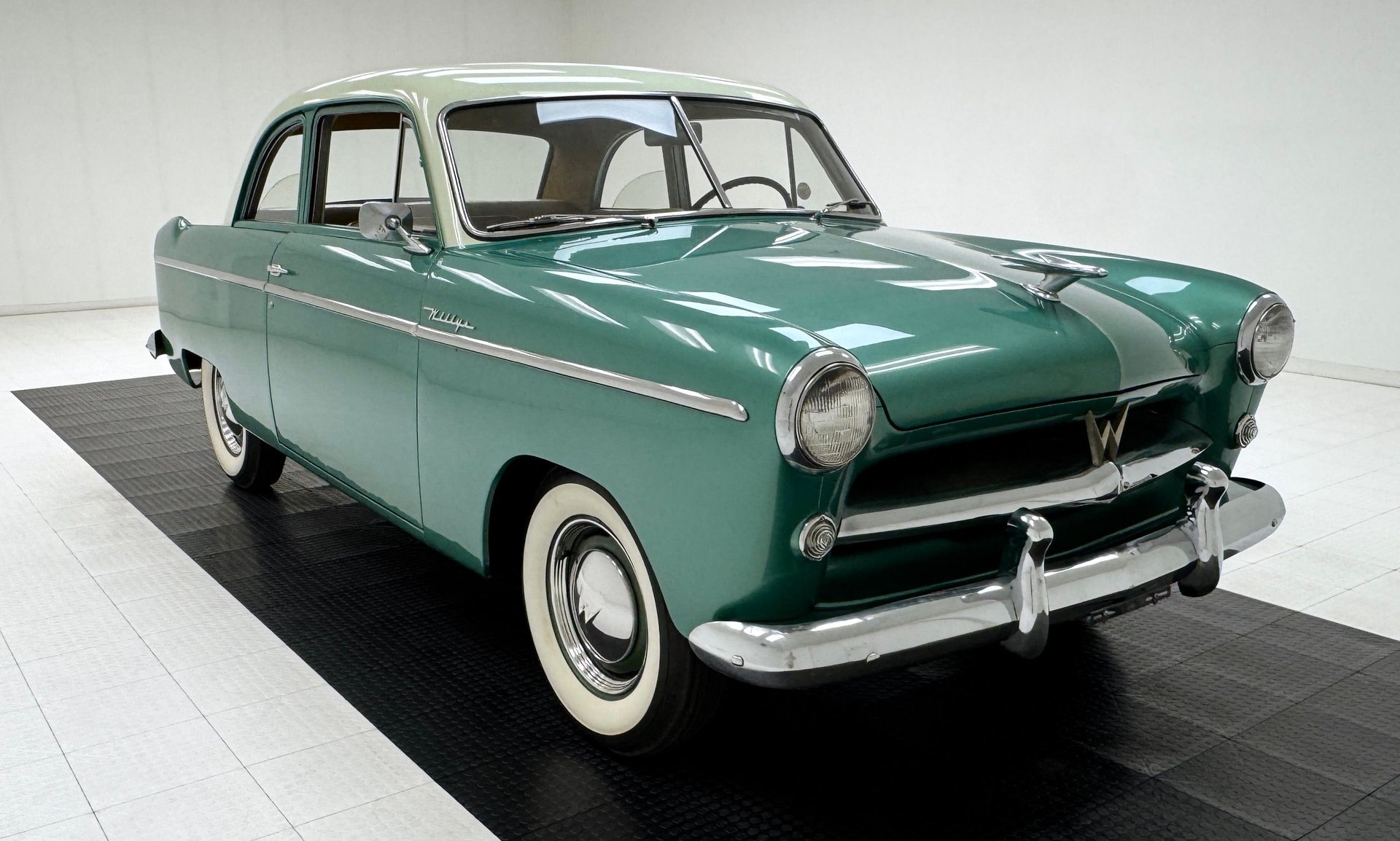1953 Willys Aero - 2 Door Sedan, foto 7