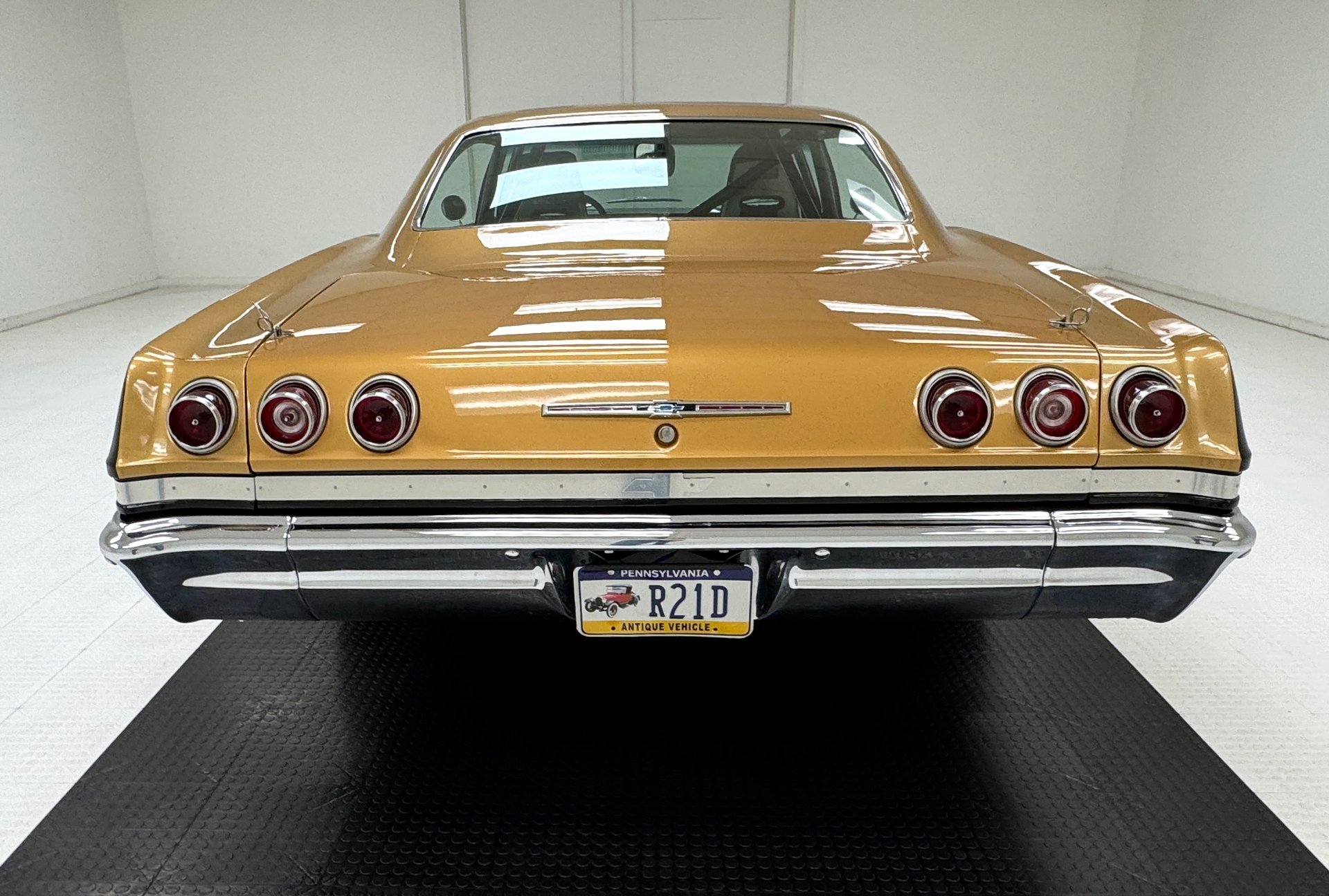 1965 Chevrolet Impala - SS 2 Door Hardtop, foto 4