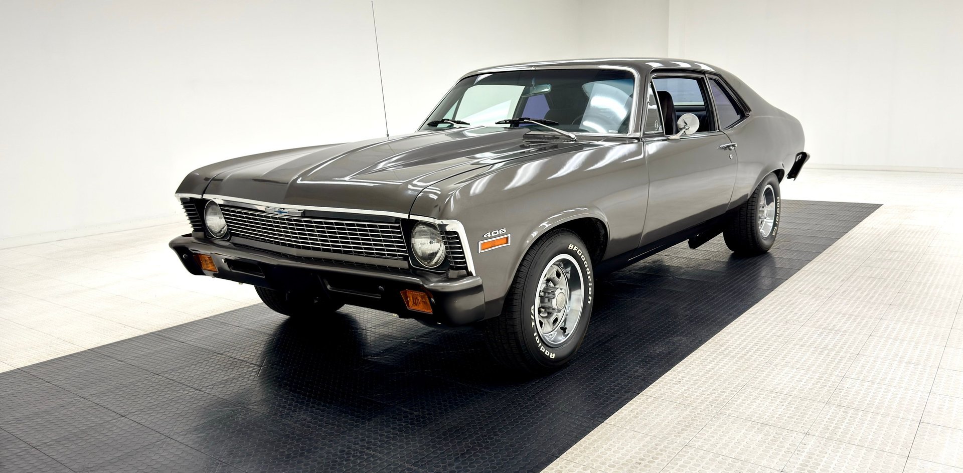 1972 Chevrolet Nova - Sedan, foto 1