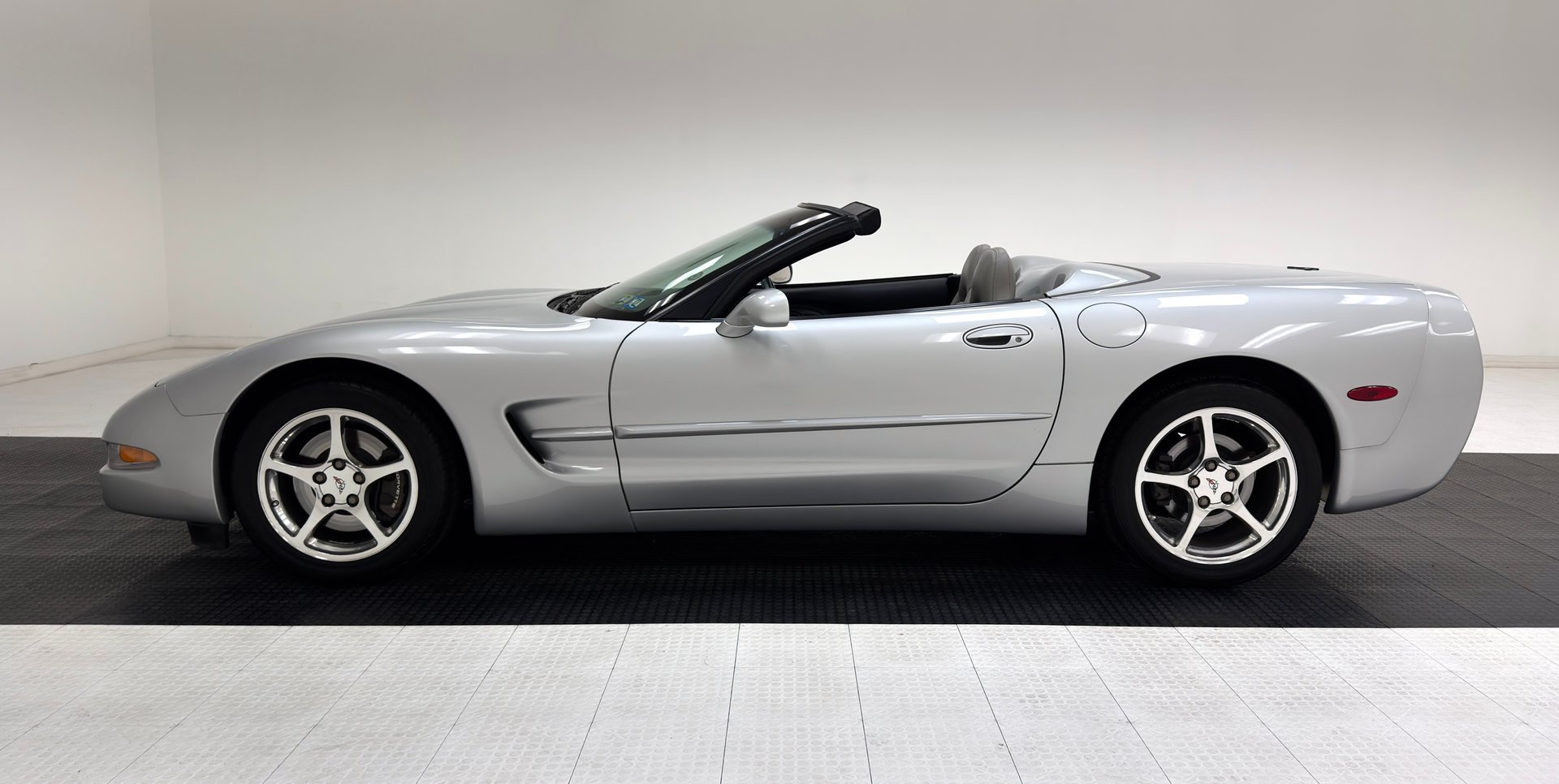 2000 Chevrolet Corvette - Convertible, foto 3