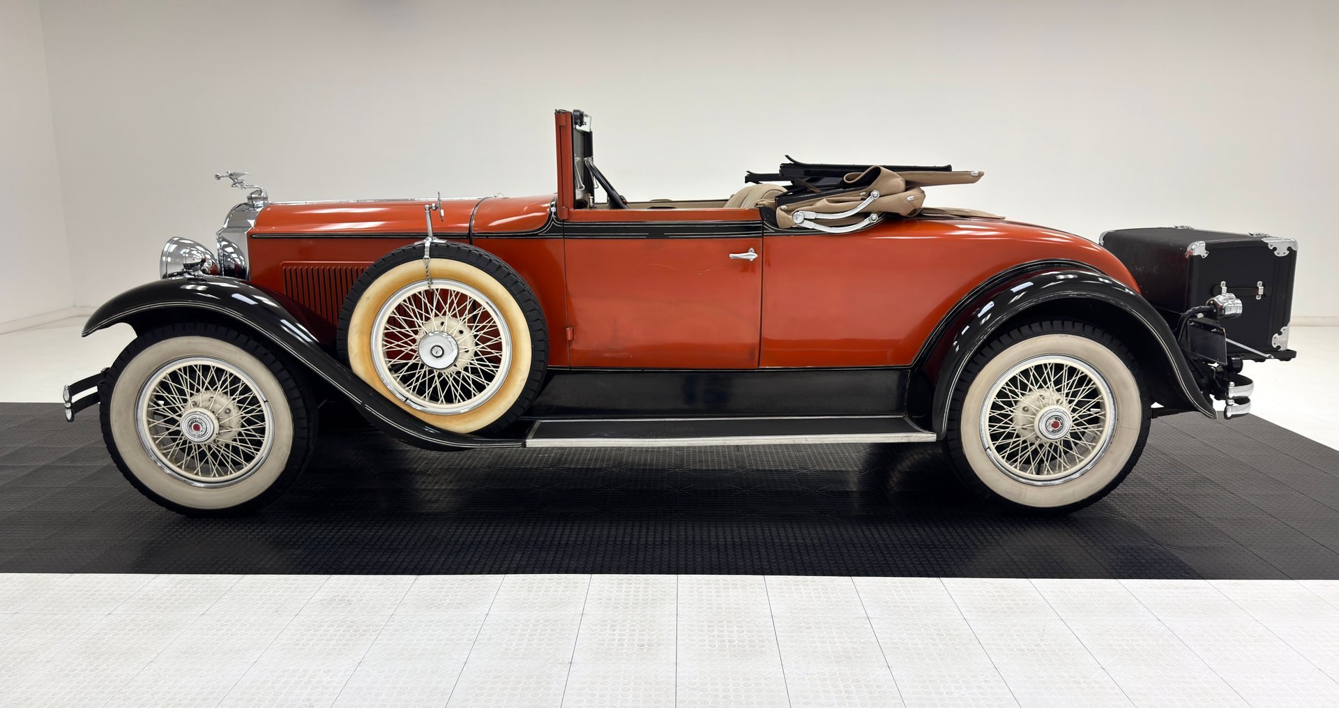 1930 Packard 733 - Standard 8 Series Convertible Coupe, foto 4