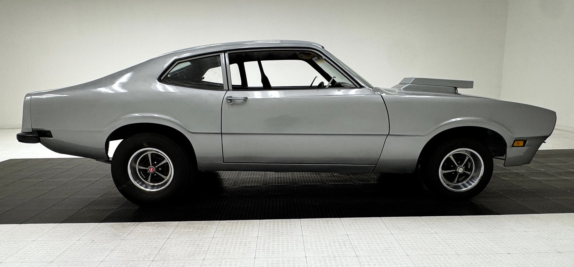 1976 Mercury Comet - 2 Door Sedan, foto 6