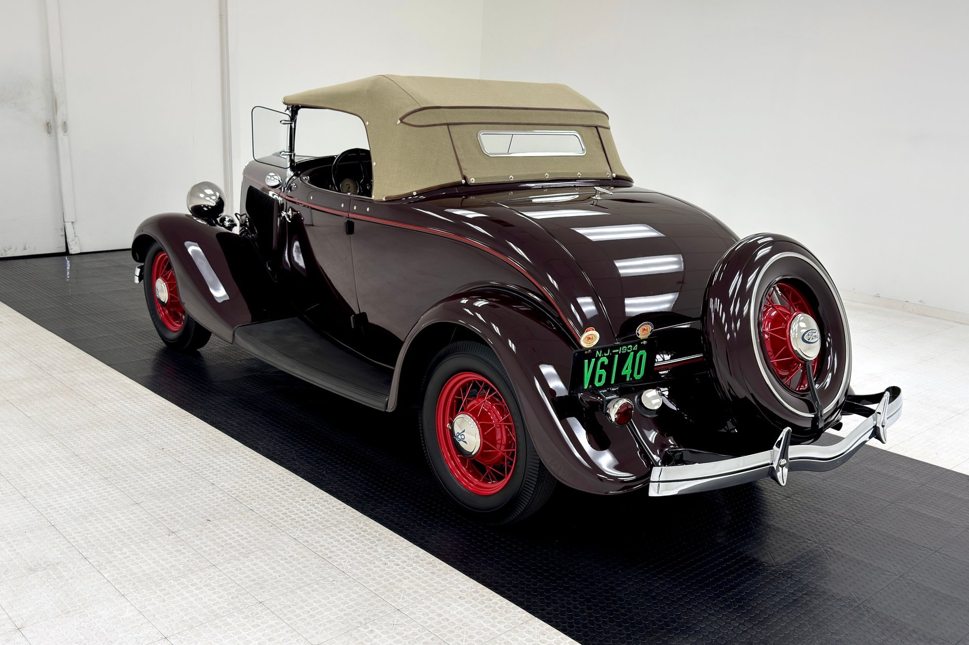 1934 Ford Deluxe - Deluxe Roadster, foto 5