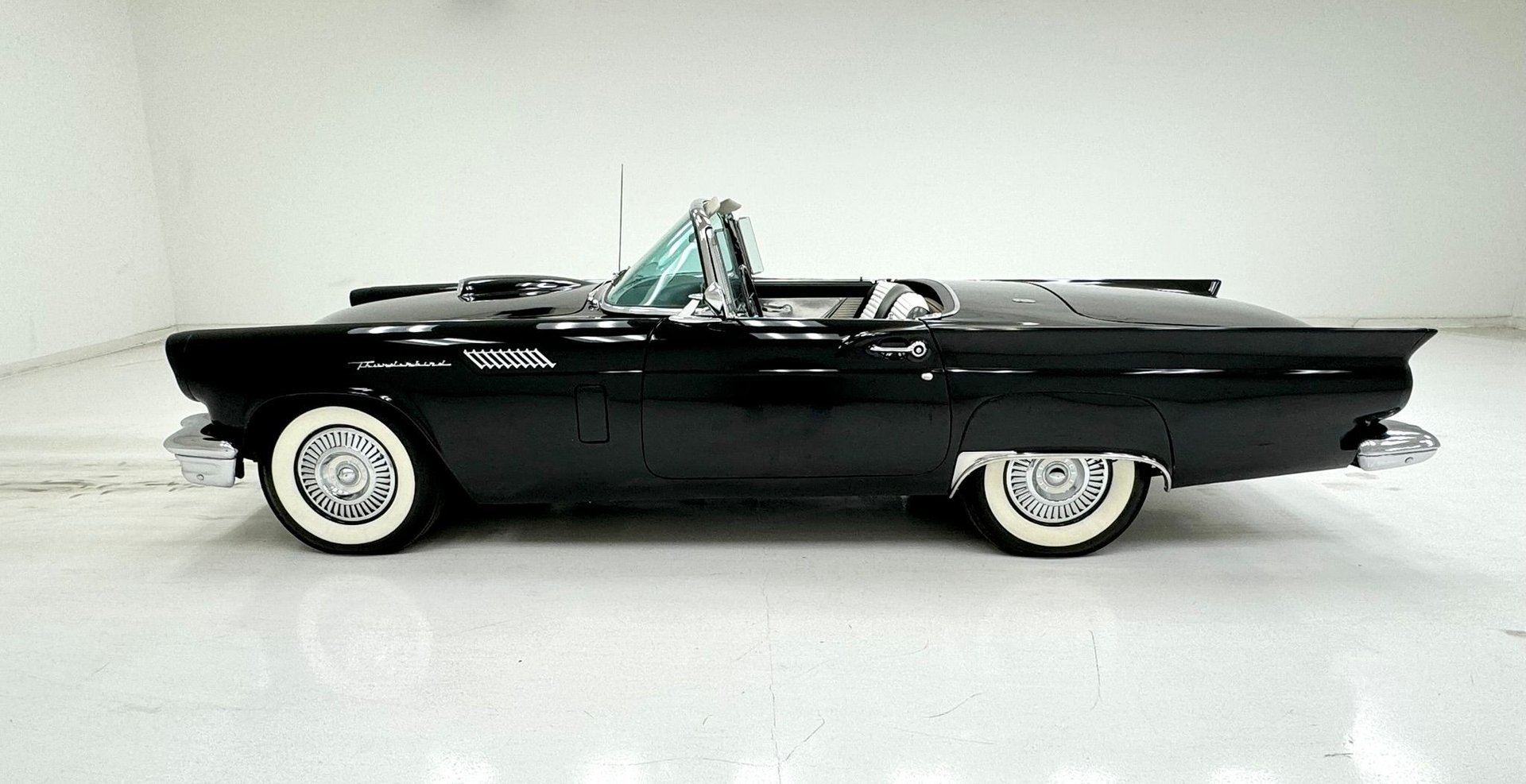 1957 Ford Thunderbird - Roadster, foto 3