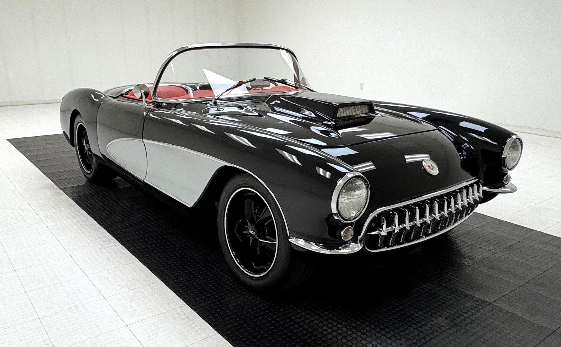 1957 Chevrolet Corvette - Roadster Replica, foto 7