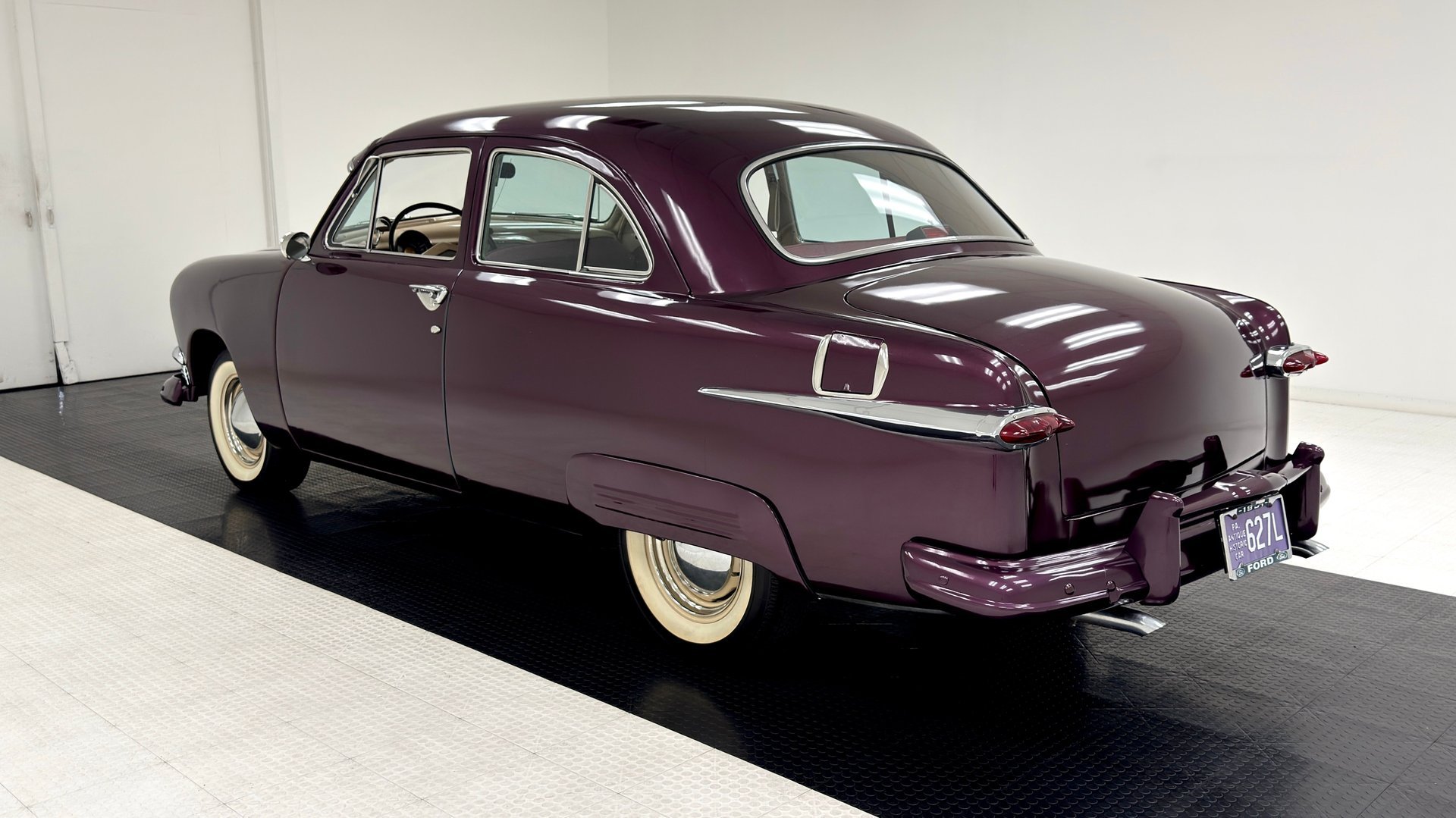 1951 Ford Custom - Tudor Sedan, foto 3