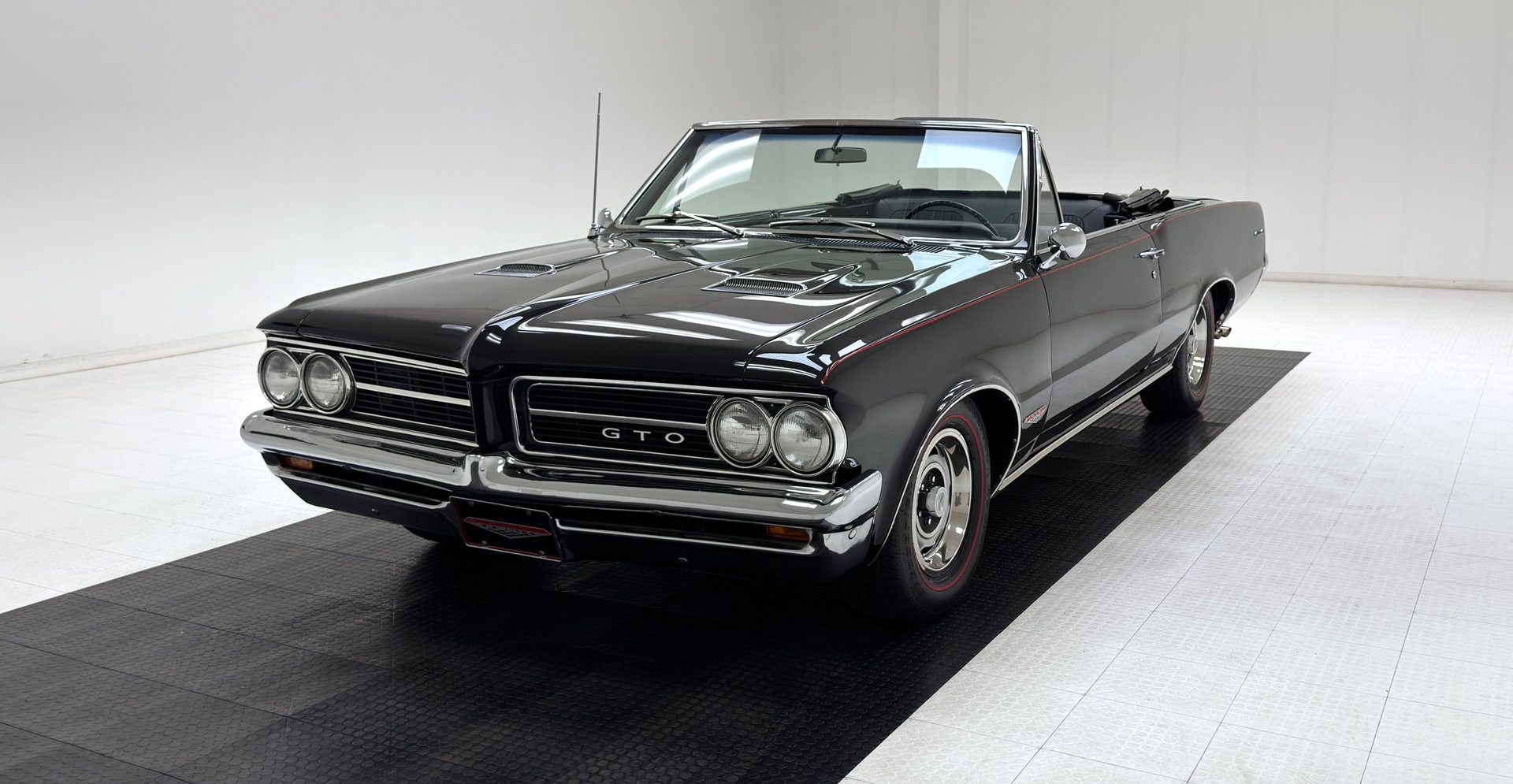 1964 Pontiac GTO - Convertible, foto 2