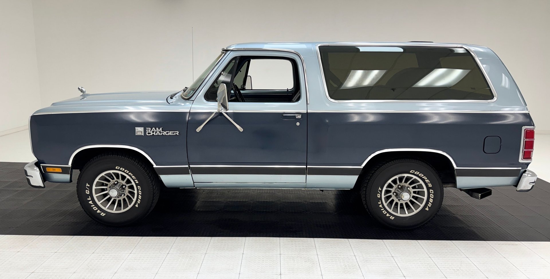 1987 Dodge RAM - 150 LE, foto 2