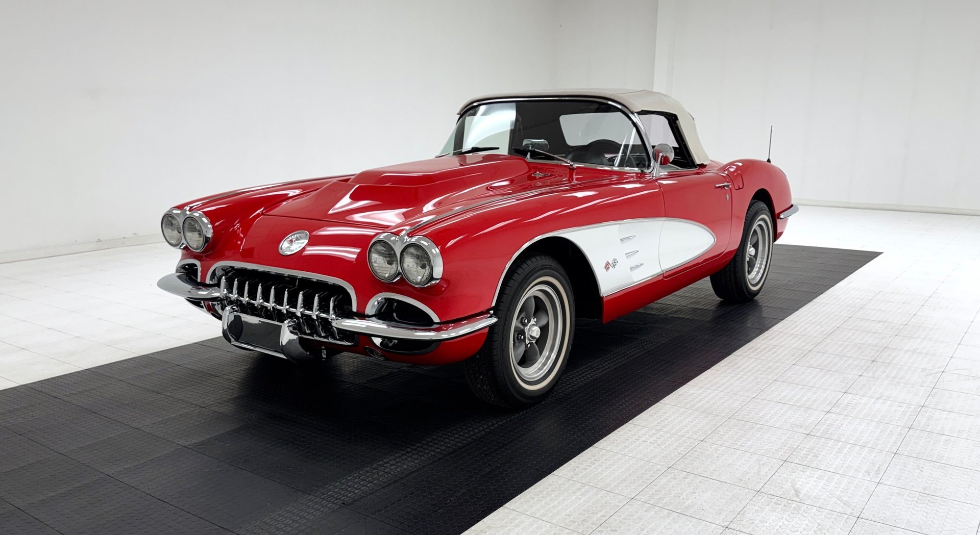 1958 Chevrolet Corvette - Convertible, foto 1