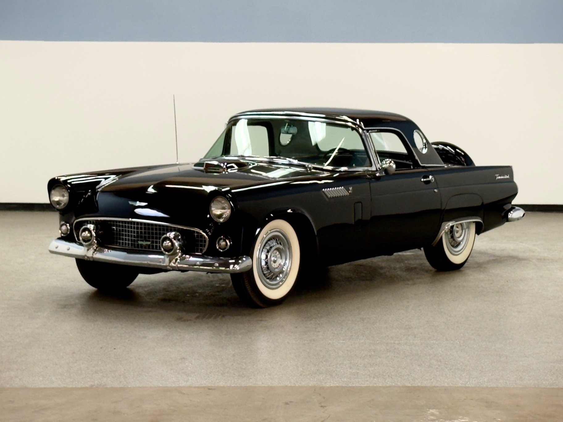 1956 Ford Thunderbird, foto 1