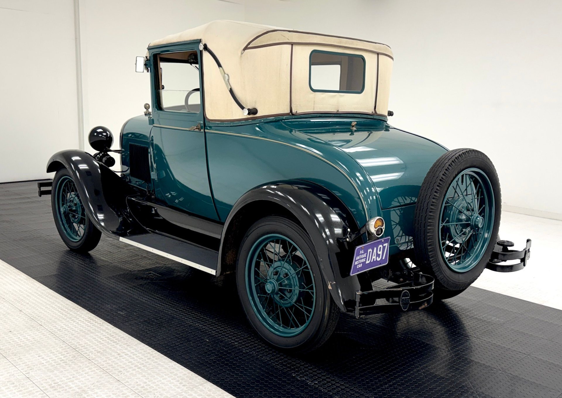1929 Ford Model A - Sport Coupe, foto 3