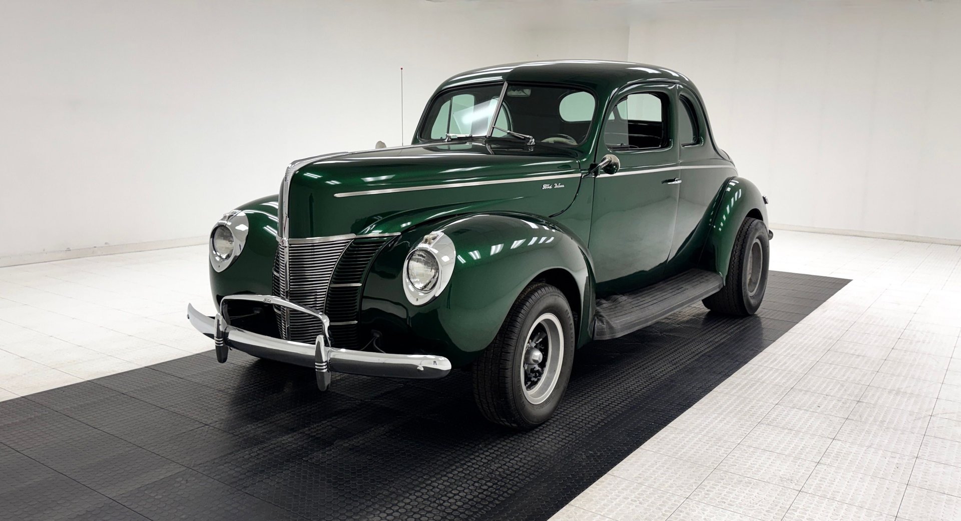 1940 Ford Deluxe - Coupe, foto 1