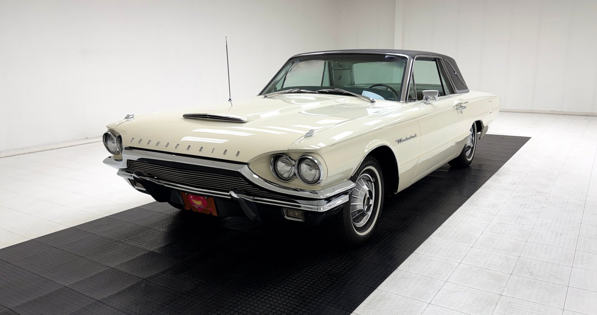 1964 Ford Thunderbird - Landau Hardtop, foto 1
