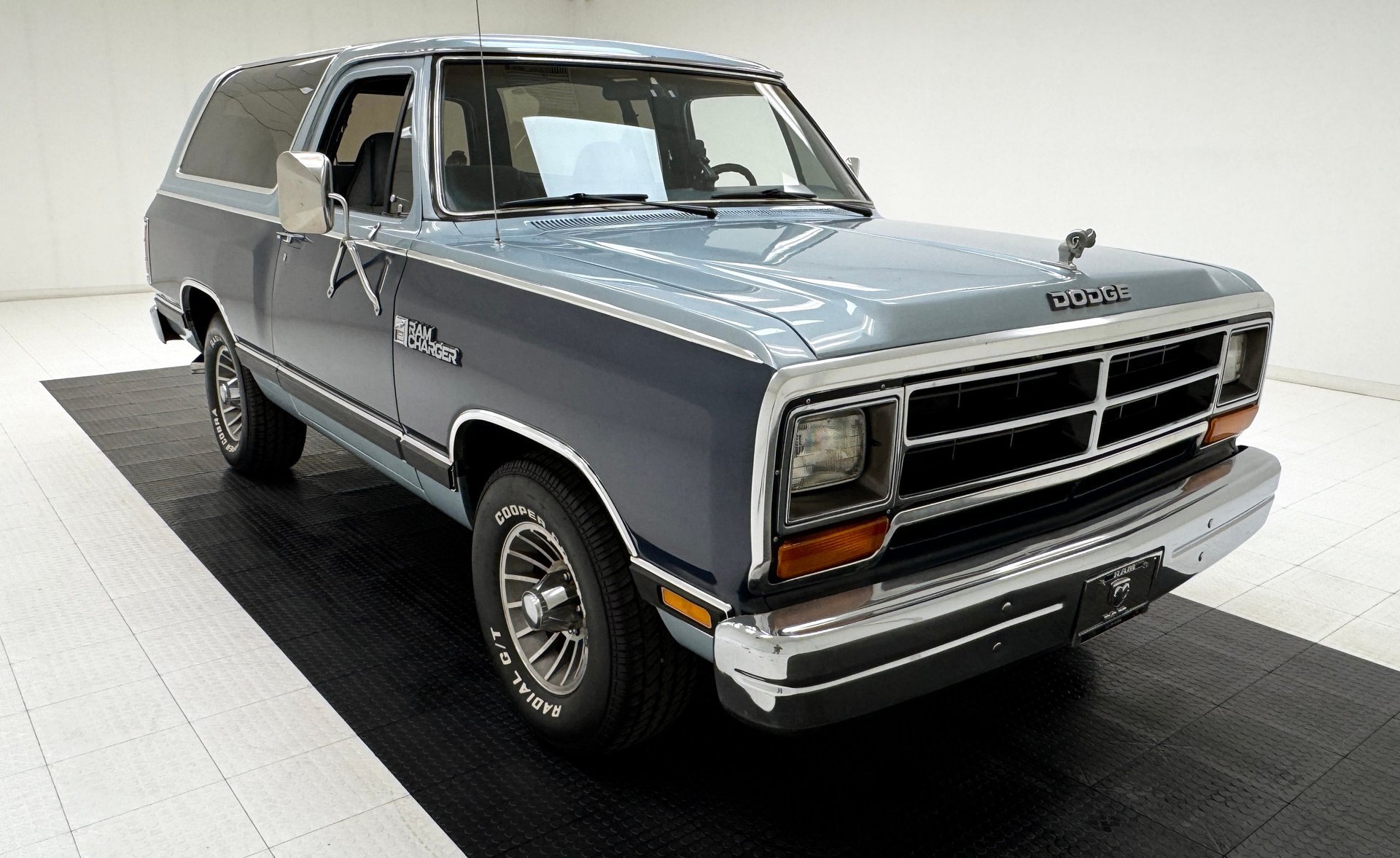 1987 Dodge RAM - 150 LE, foto 7