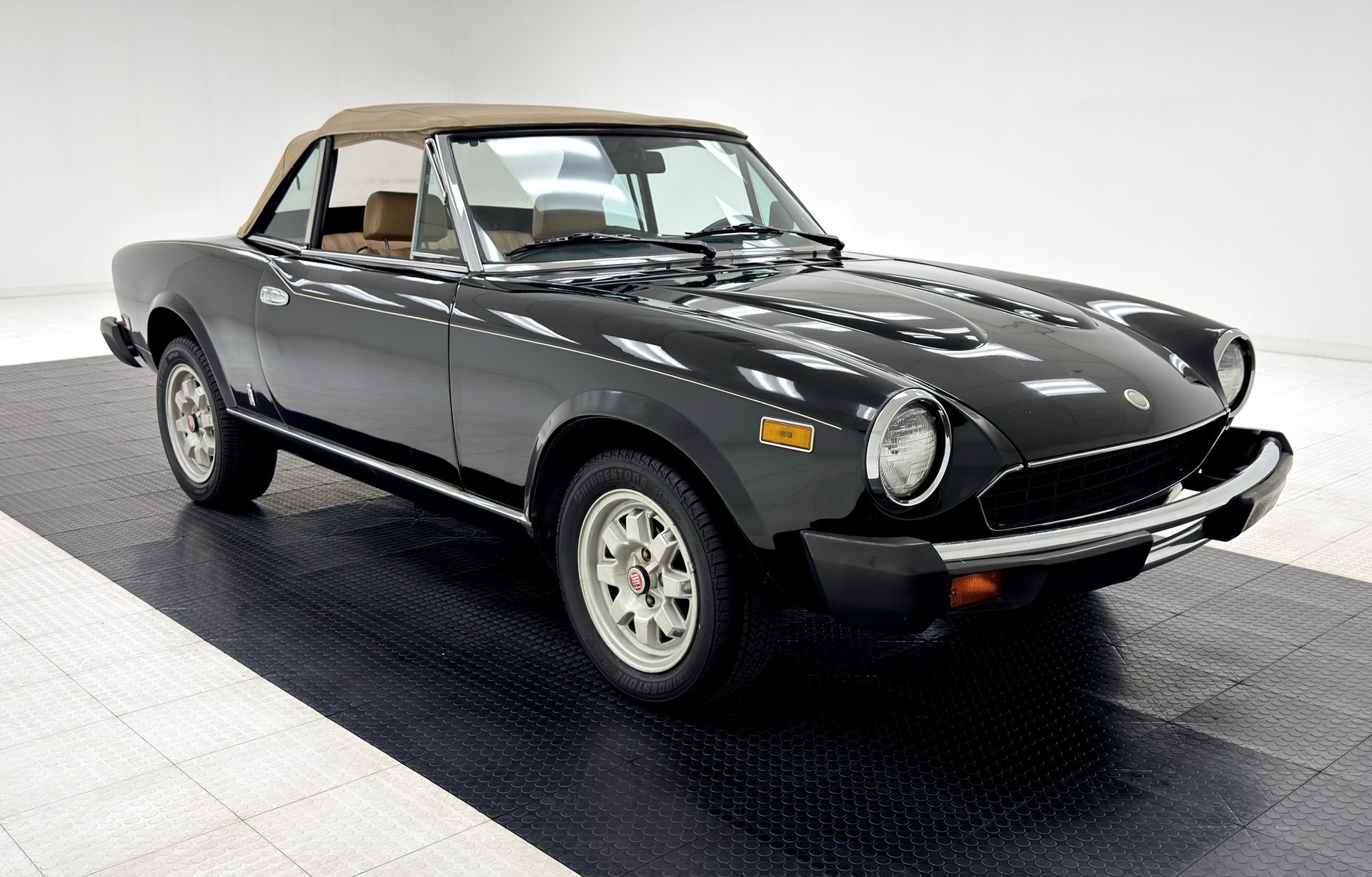 1982 Fiat 2000 - Convertible, foto 10
