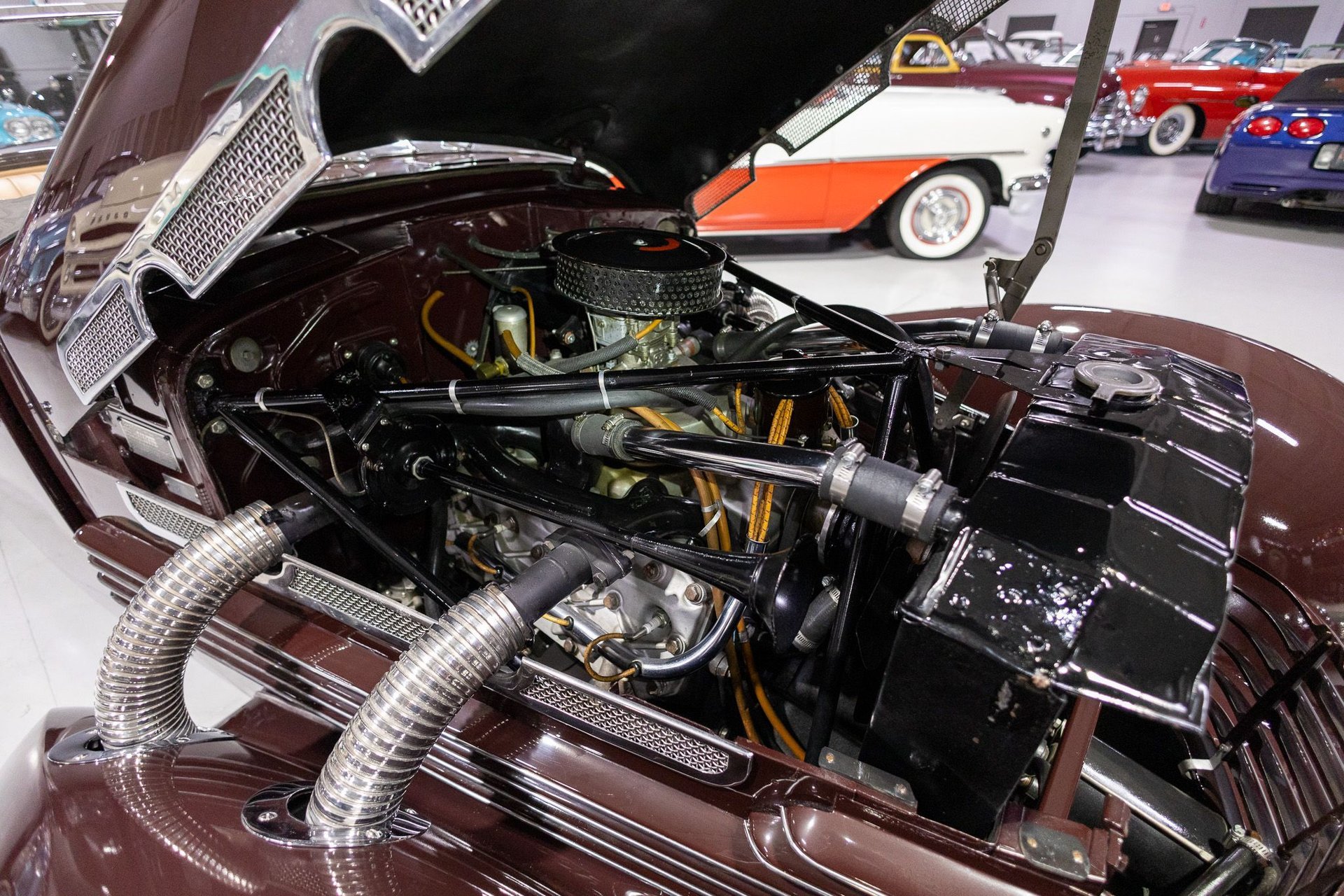1937 Cord 812, foto 3