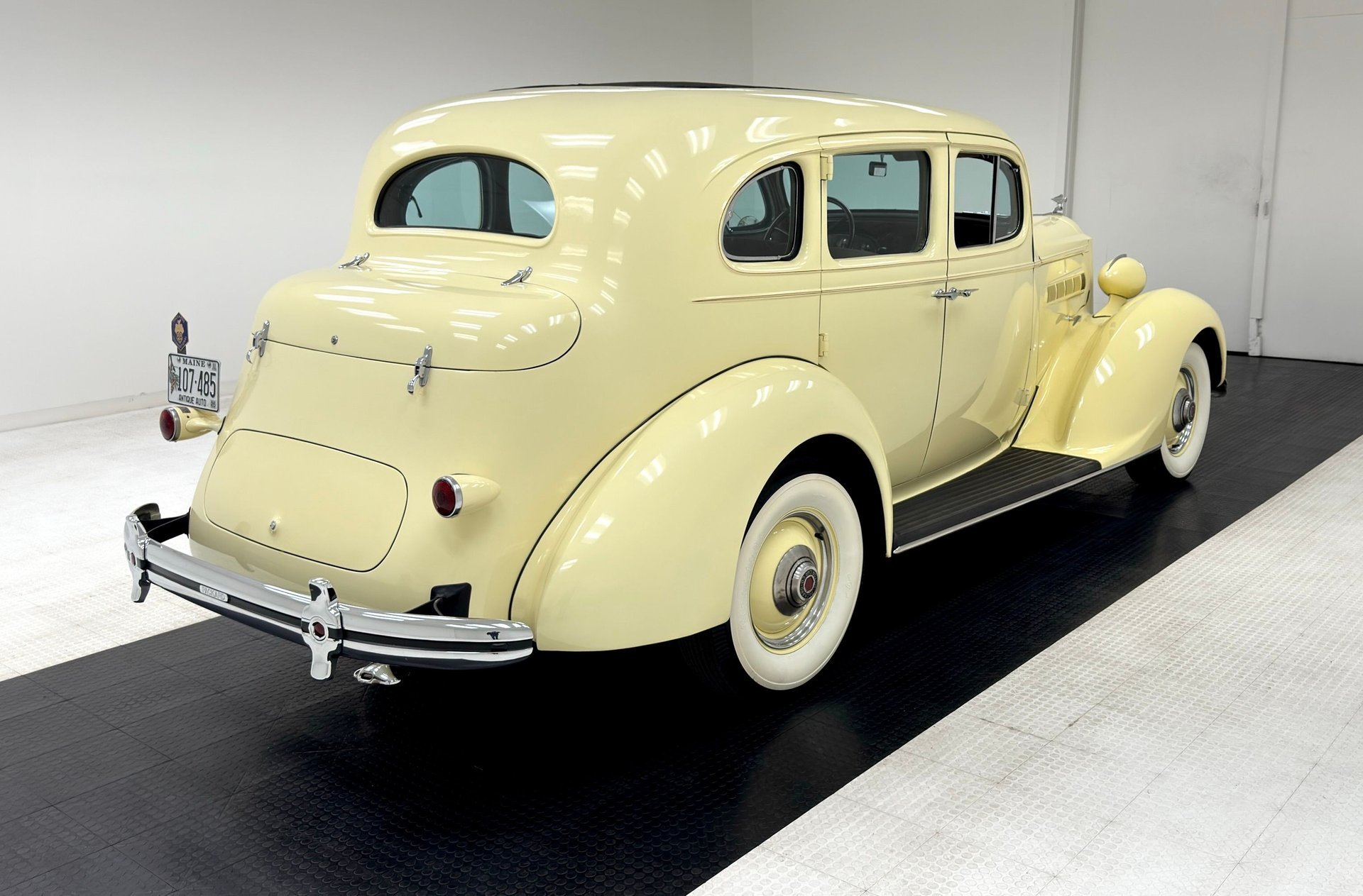 1936 Packard 120 - Sedan, foto 5