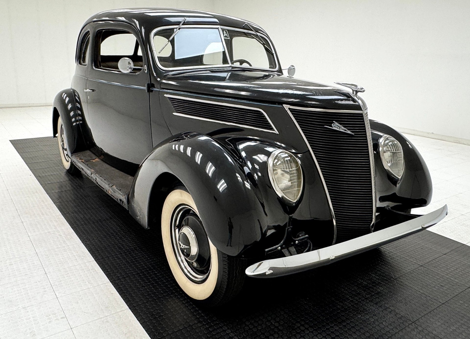 1937 Ford Deluxe - Club Coupe, foto 7