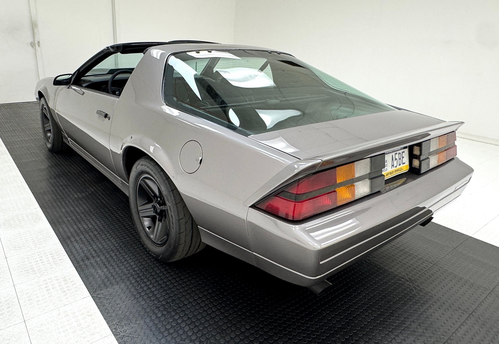 1984 Chevrolet Camaro - Z28 Coupe, foto 6