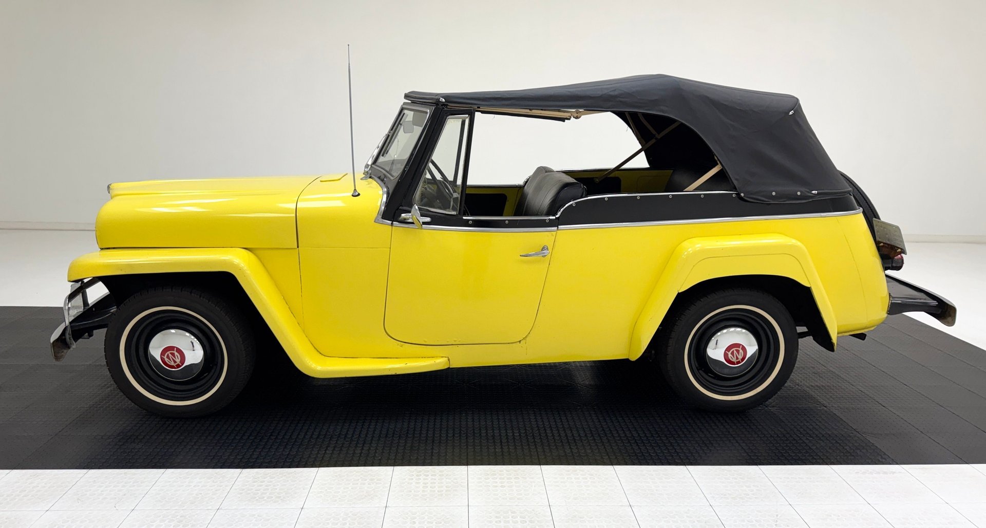 1949 Willys Jeepster - VJ3 463 Convertible, foto 3