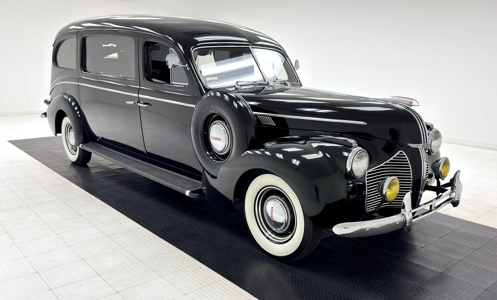 1940 Pontiac Deluxe 8 - Silver Streak Superior Hearse, foto 7