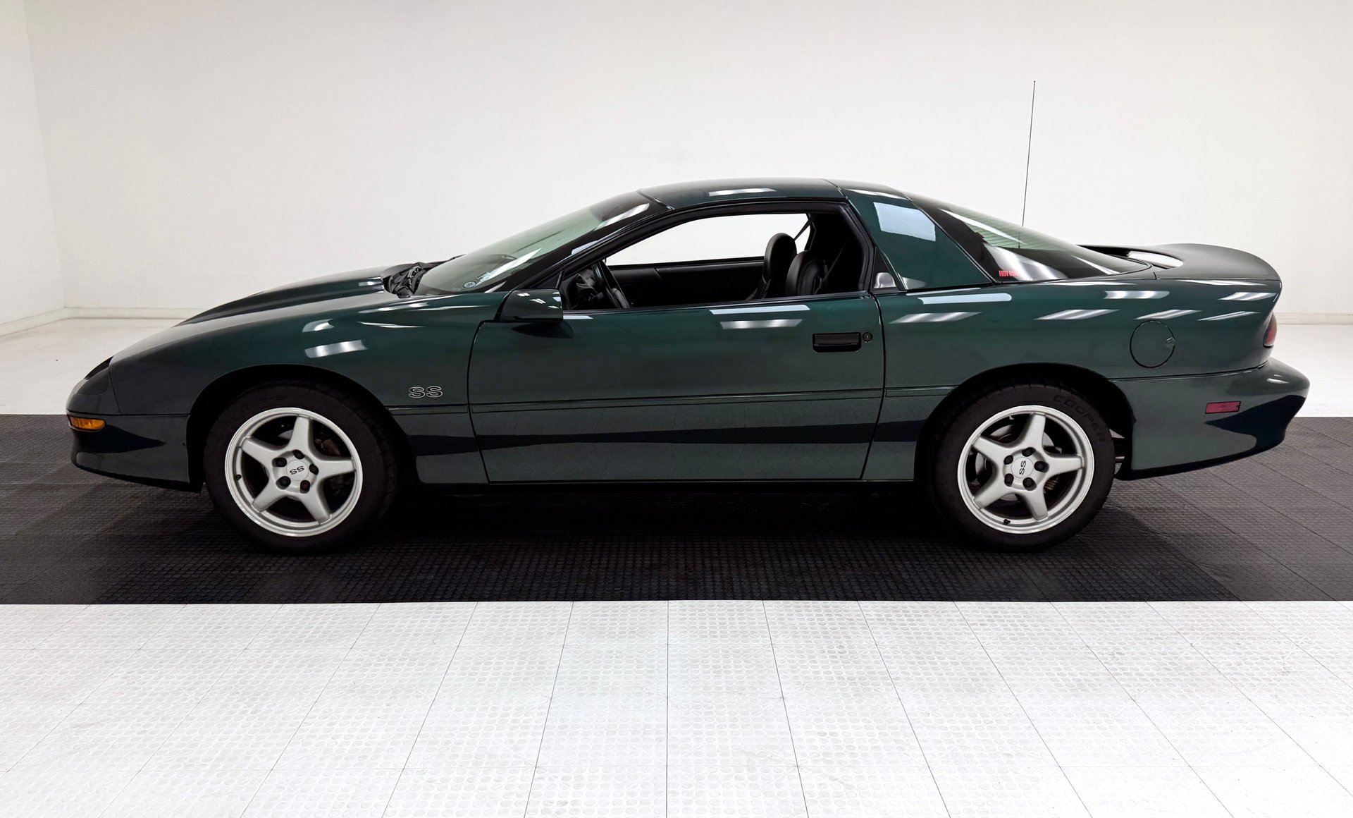 1996 Chevrolet Camaro - Z28/SS Coupe, foto 2