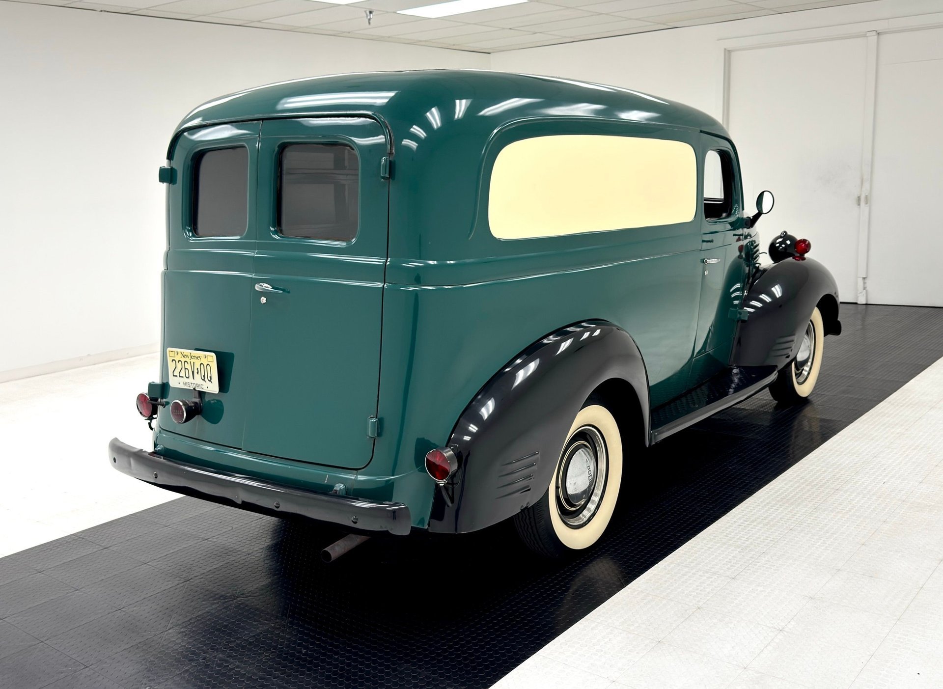 1940 Dodge VC Series - 1/2 Ton Panel Truck, foto 5