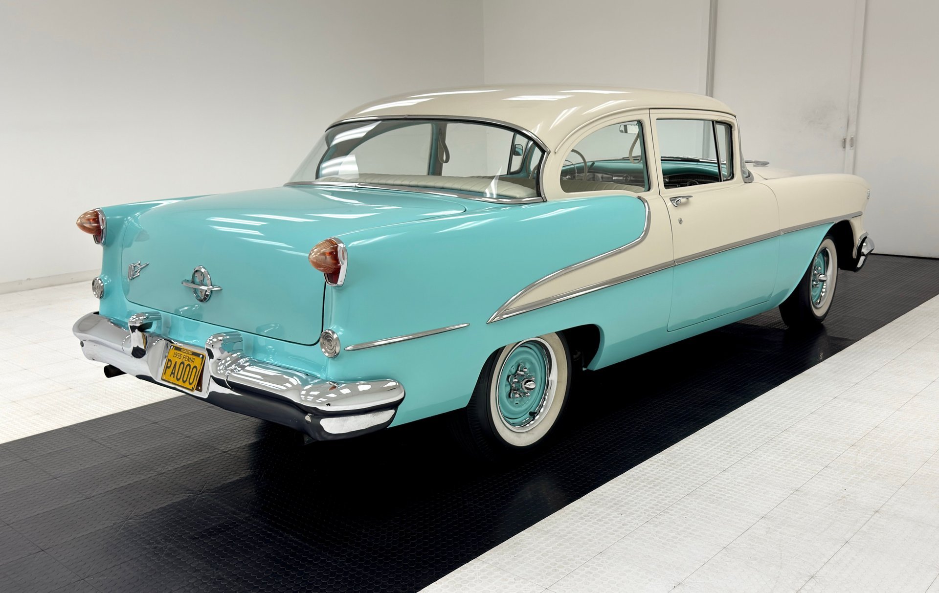 1955 Oldsmobile 88 - 2 Door Sedan, foto 5