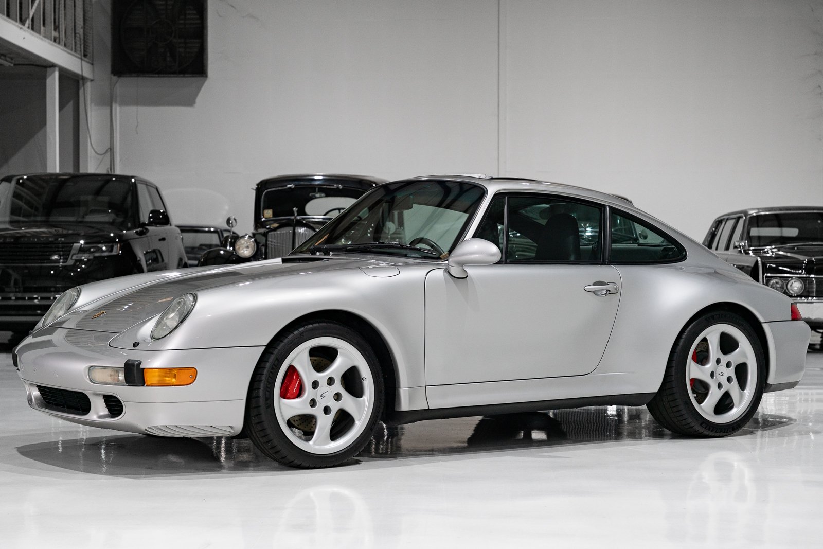 1997 Porsche 911 / 993 Carrera - CARRERA 4S SUNROOF COUPE (ONE OWNER, SIX-SPEED MANUAL) ONE OWNER, SIX-SPEED MANUAL, foto 2