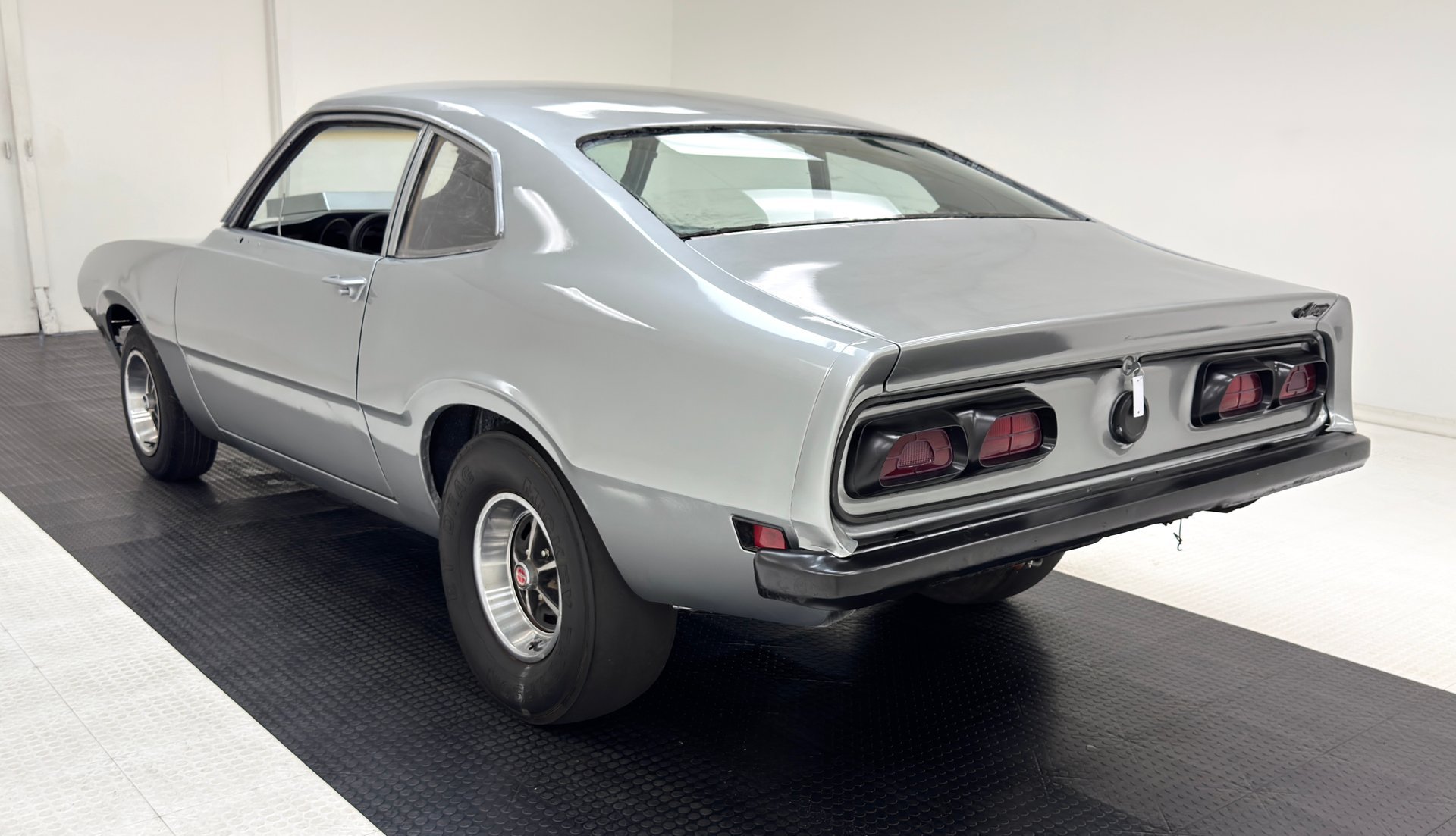 1976 Mercury Comet - 2 Door Sedan, foto 3