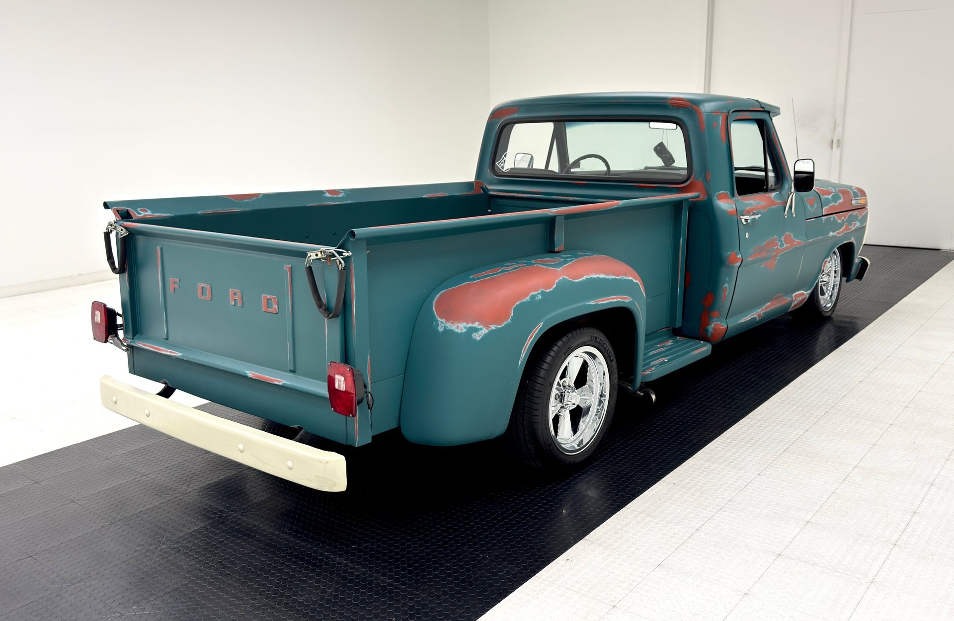 1968 Ford F 100 - Long Bed Flareside Pickup, foto 5