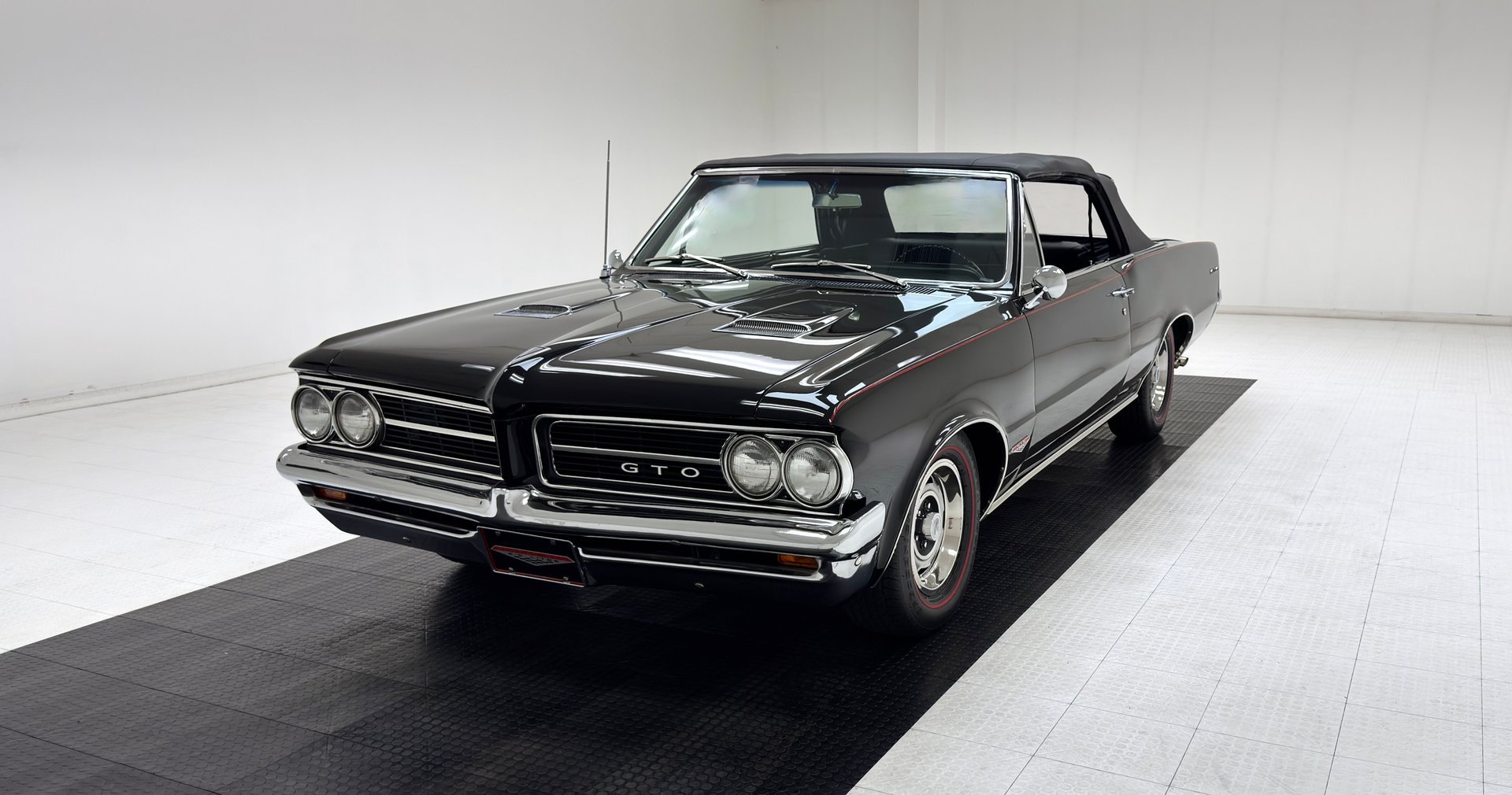 1964 Pontiac GTO - Convertible, foto 1