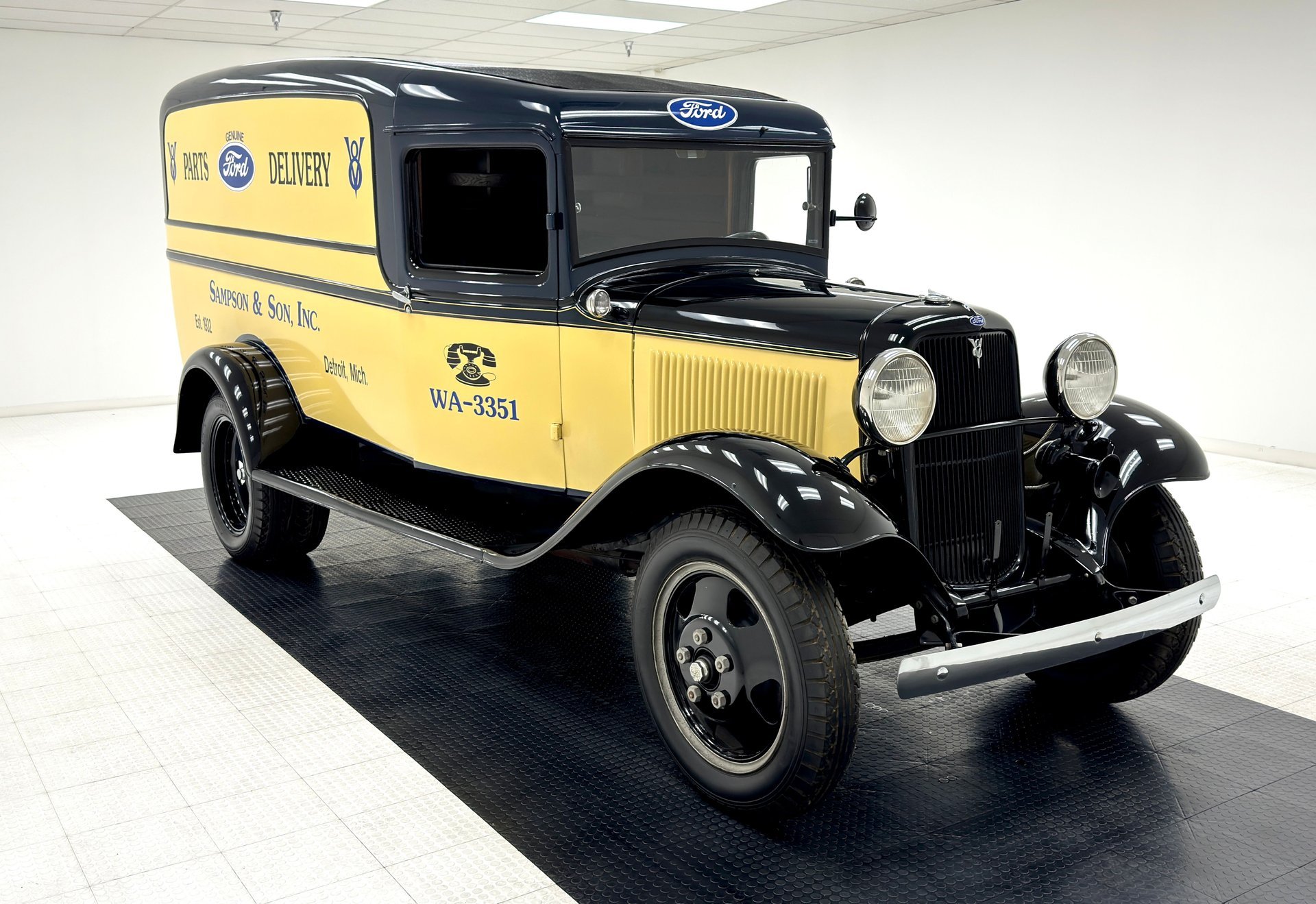 1932 Ford Model BB - 1 1/2 Ton Panel Delivery, foto 7