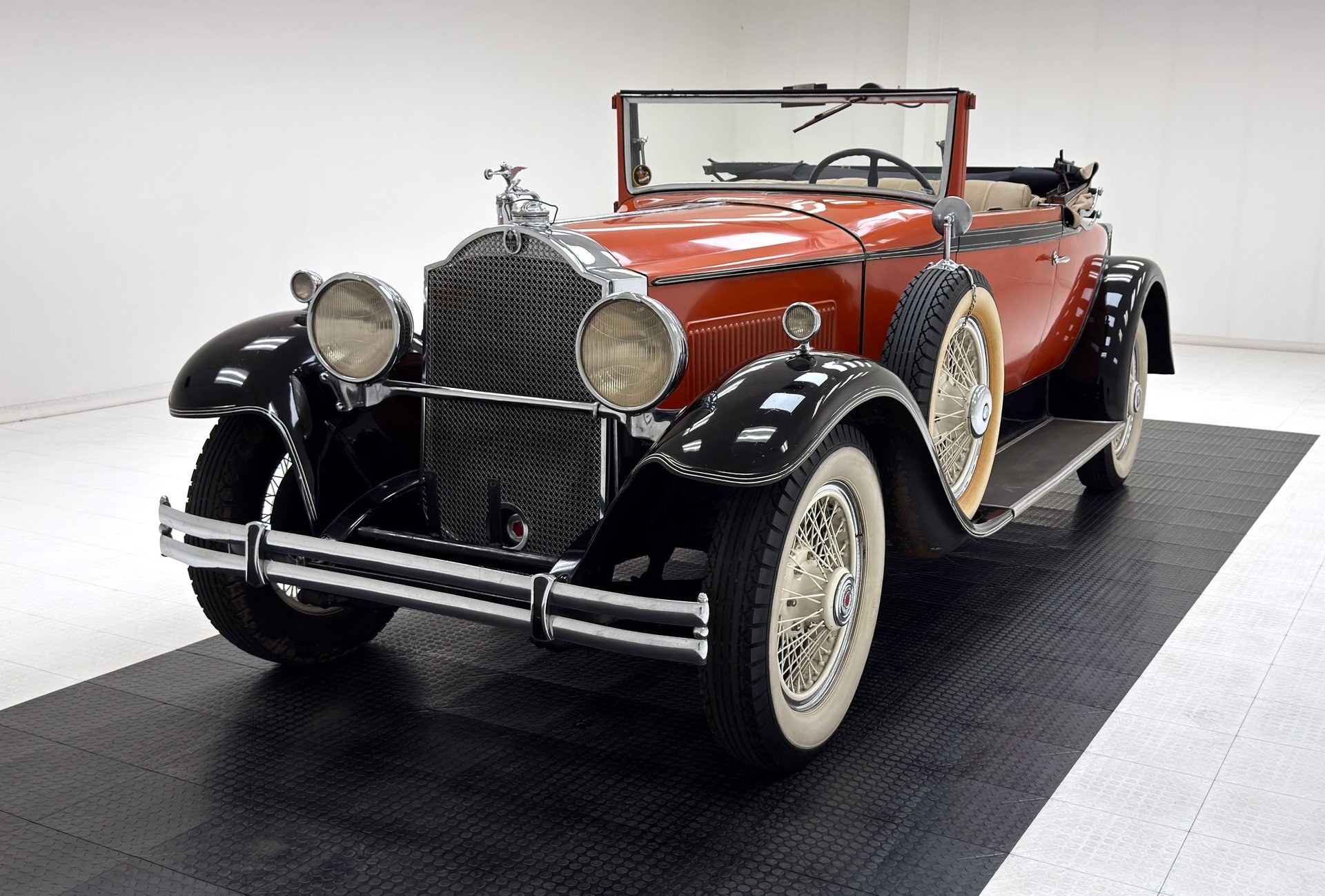 1930 Packard 733 - Standard 8 Series Convertible Coupe, foto 2