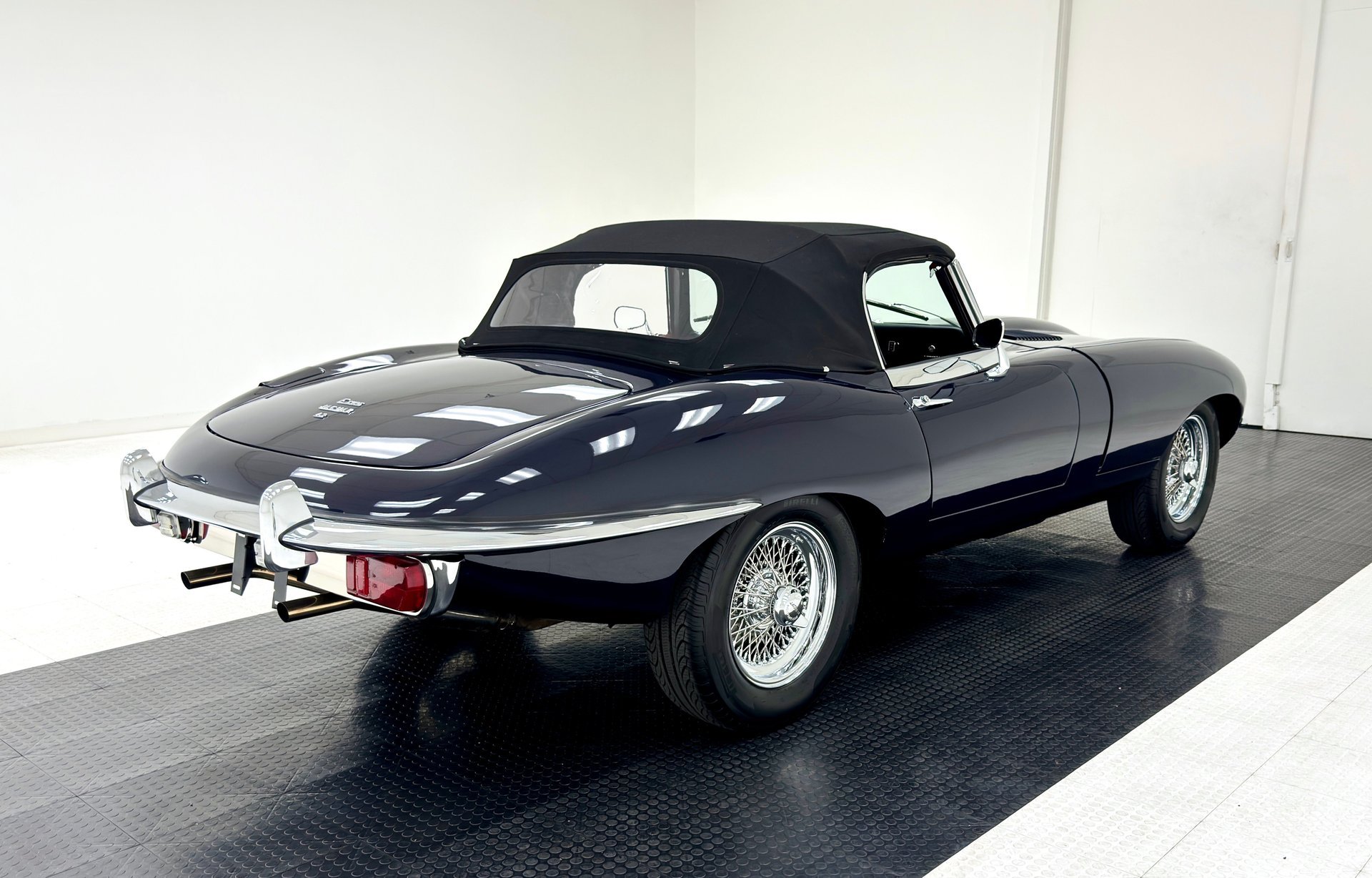 1969 Jaguar E-Type SII - Series II Roadster, foto 9