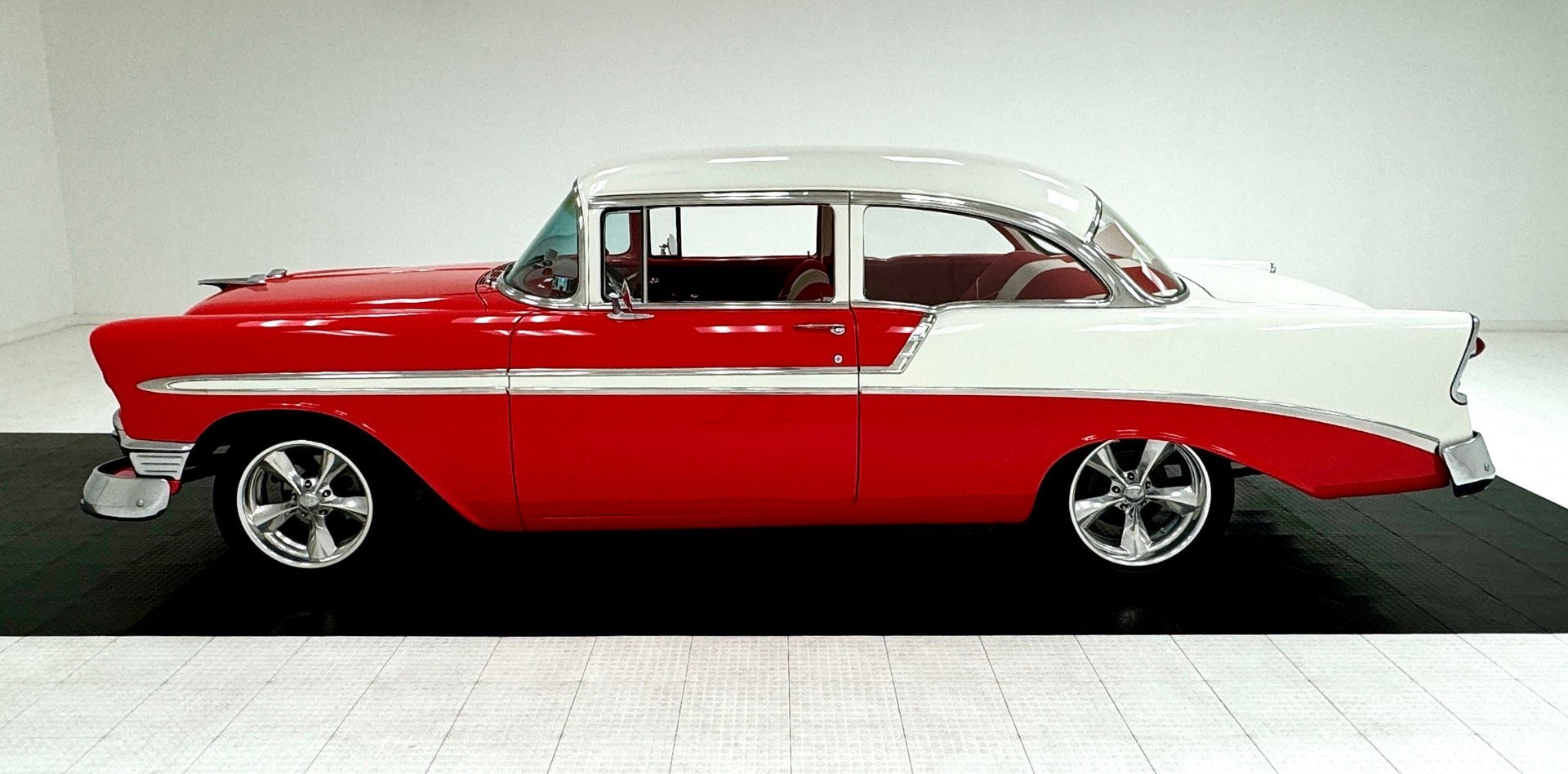 1956 Chevrolet 150 - 2-Door Sedan, foto 2