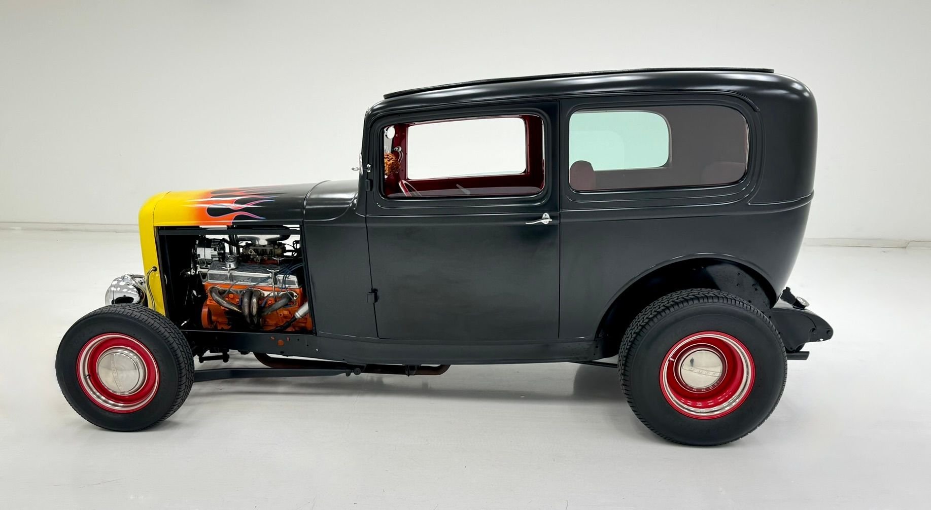 1932 Ford Model 40 - 2 Door Sedan, foto 2