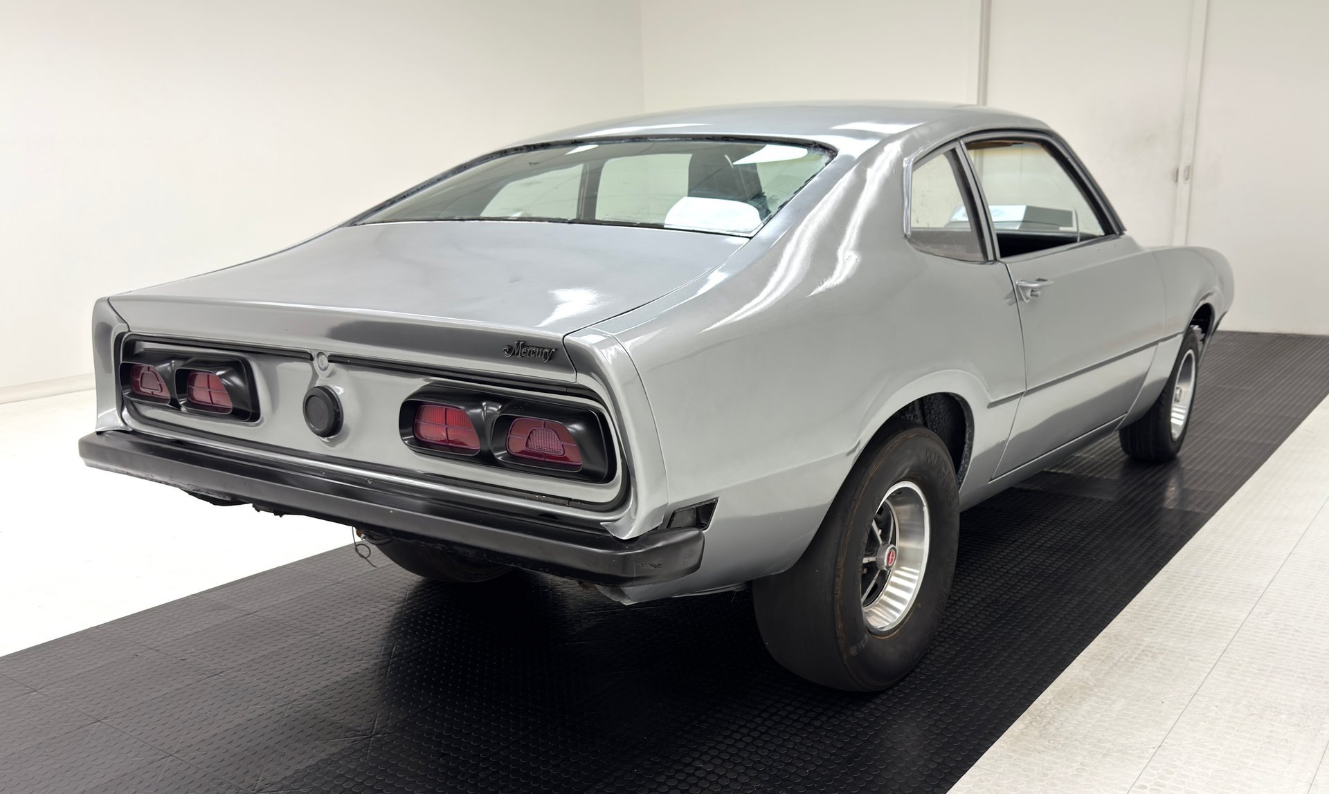 1976 Mercury Comet - 2 Door Sedan, foto 5