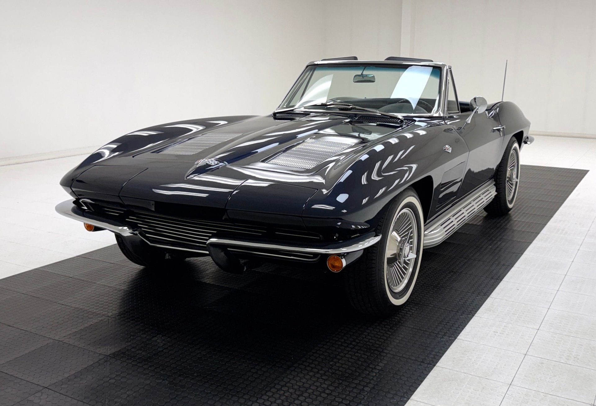 1963 Chevrolet Corvette - Convertible, foto 3