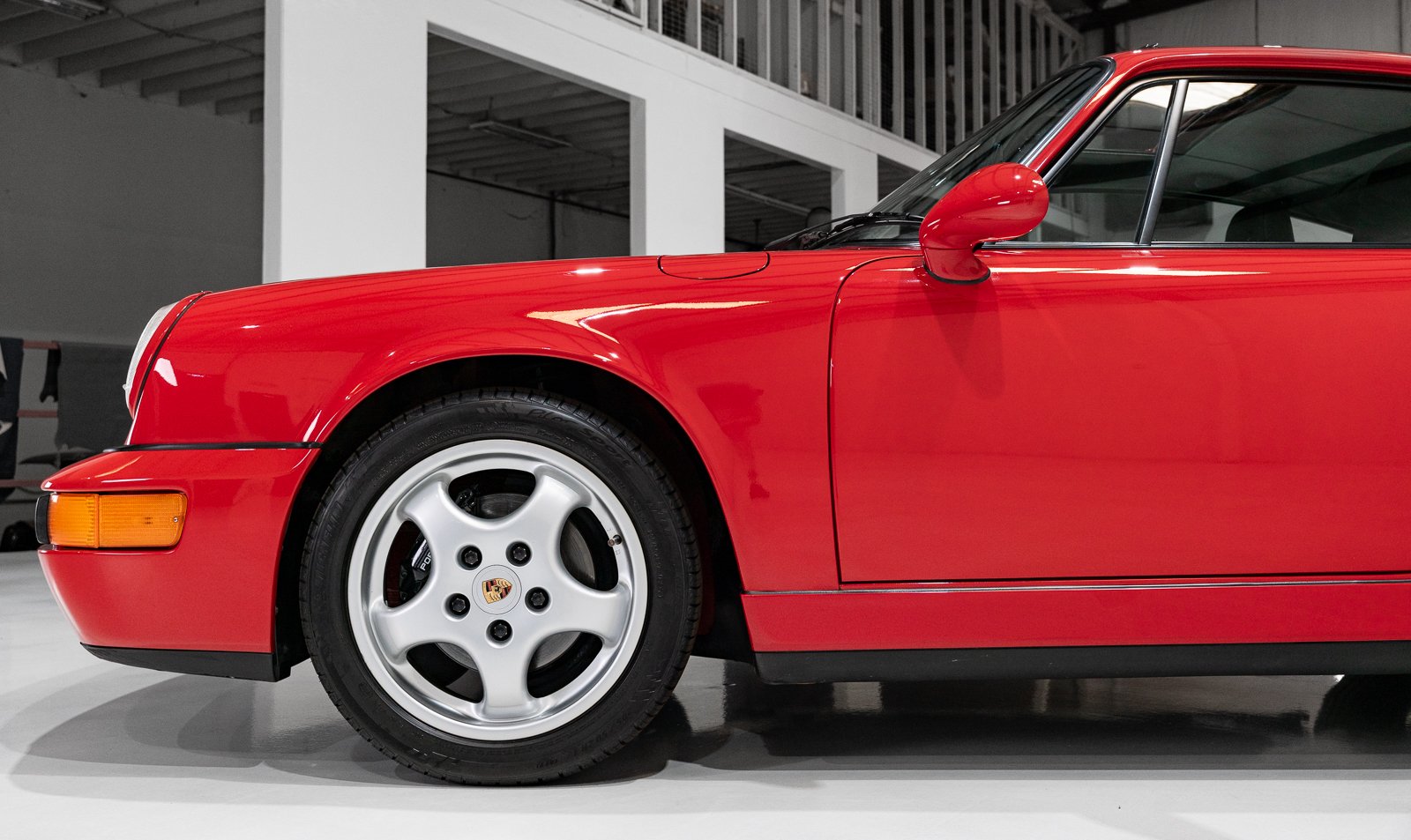 1992 Porsche 911 / 964 Carrera - CARRERA 2 SUNROOF COUPE (FIVE-SPEED MANUAL) FIVE-SPEED MANUAL, foto 11