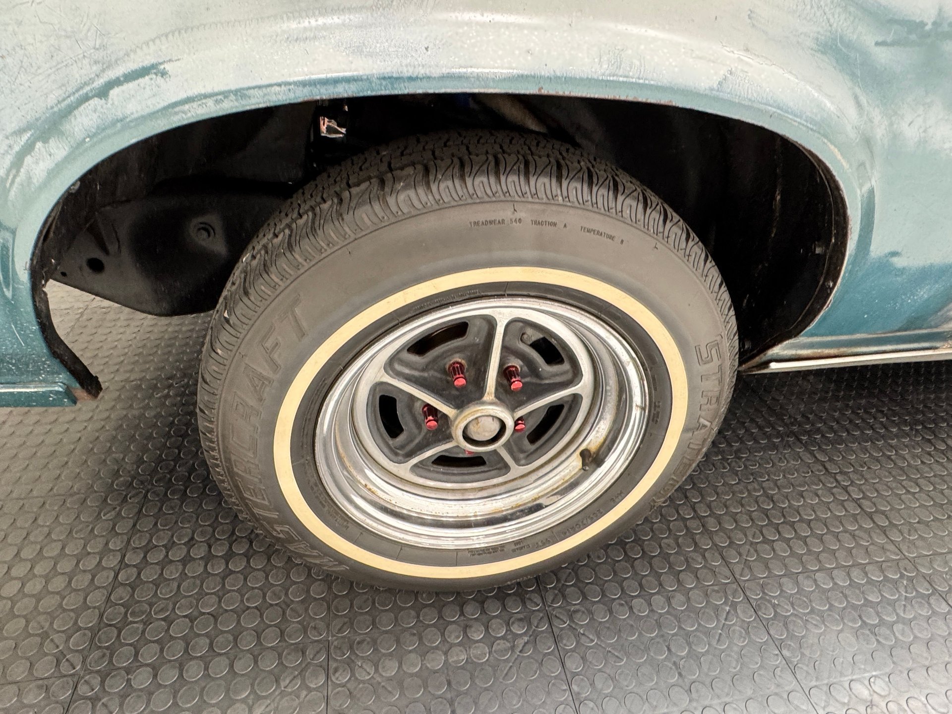 1977 Chevrolet Nova - Concours 2 Door Sedan, foto 11