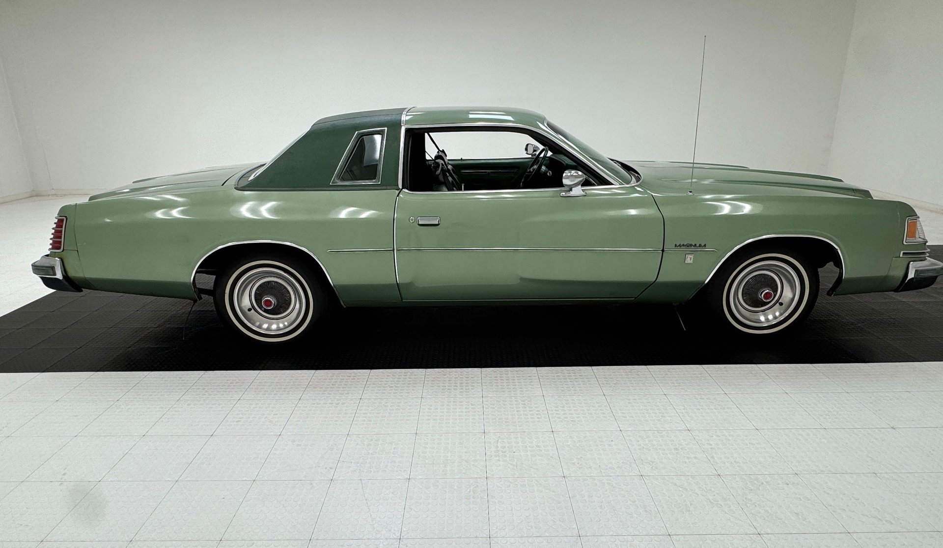 1978 Dodge Magnum - XE 2 Door Hardtop, foto 6
