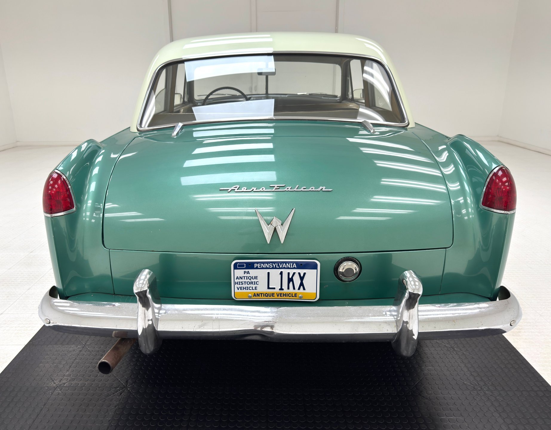 1953 Willys Aero - 2 Door Sedan, foto 4