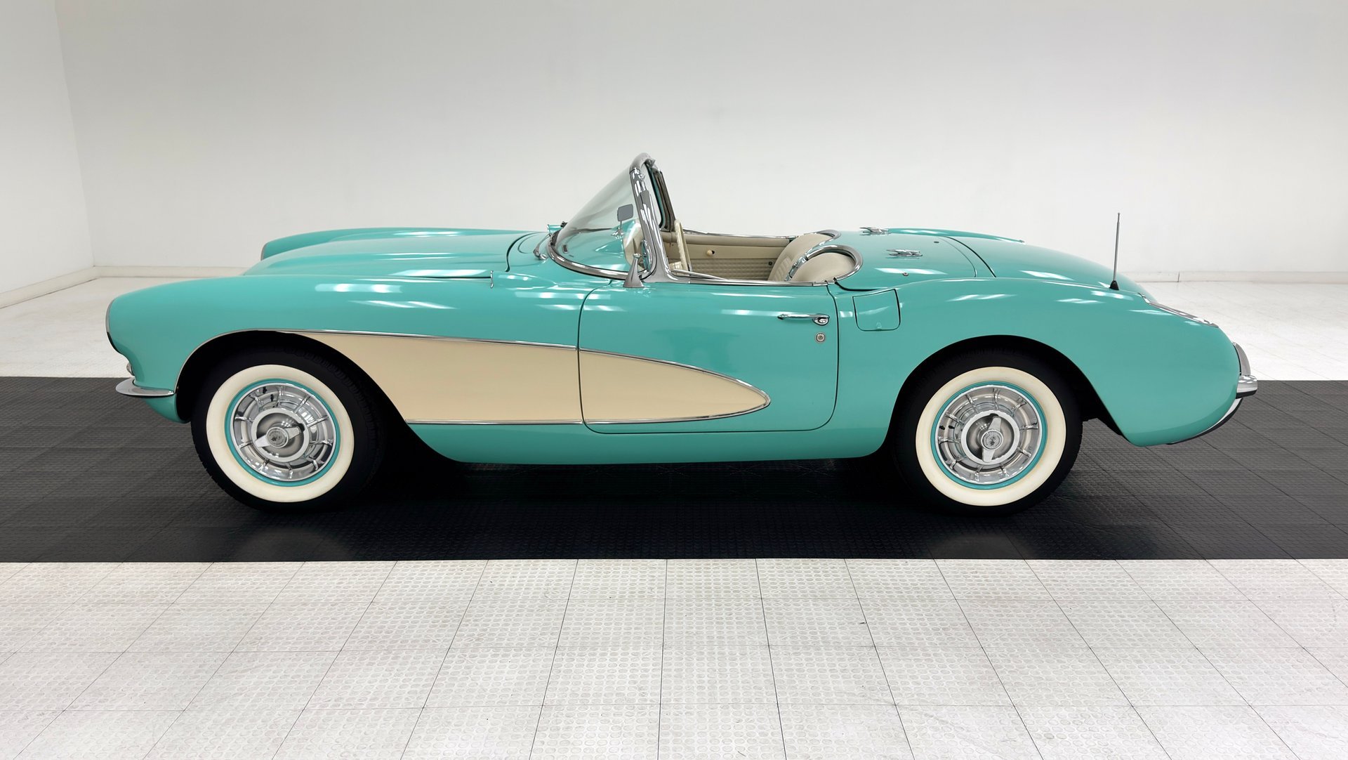 1956 Chevrolet Corvette - Convertible, foto 4