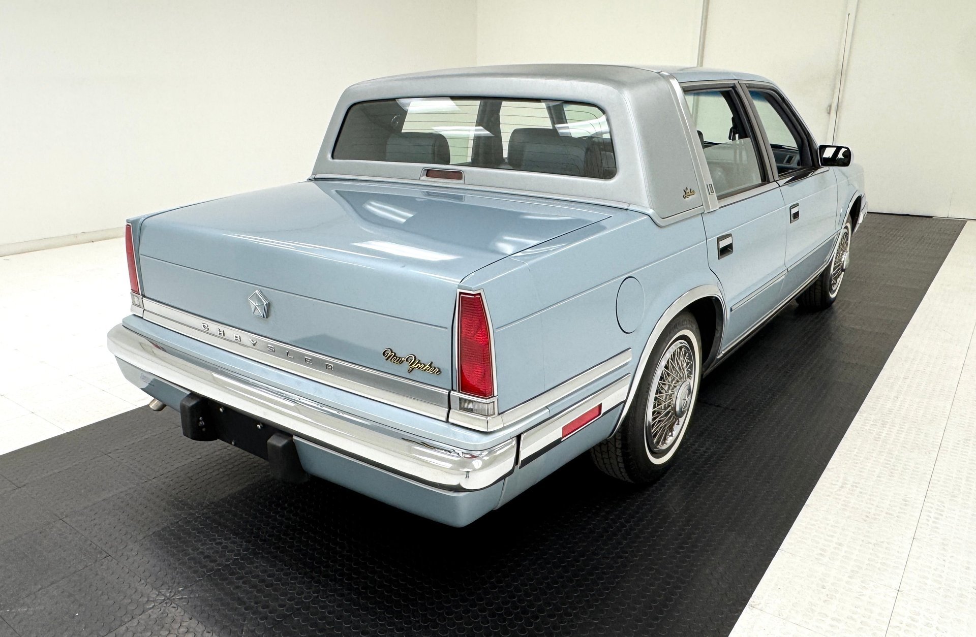 1988 Chrysler New Yorker - Mark Cross Landau Sedan, foto 5