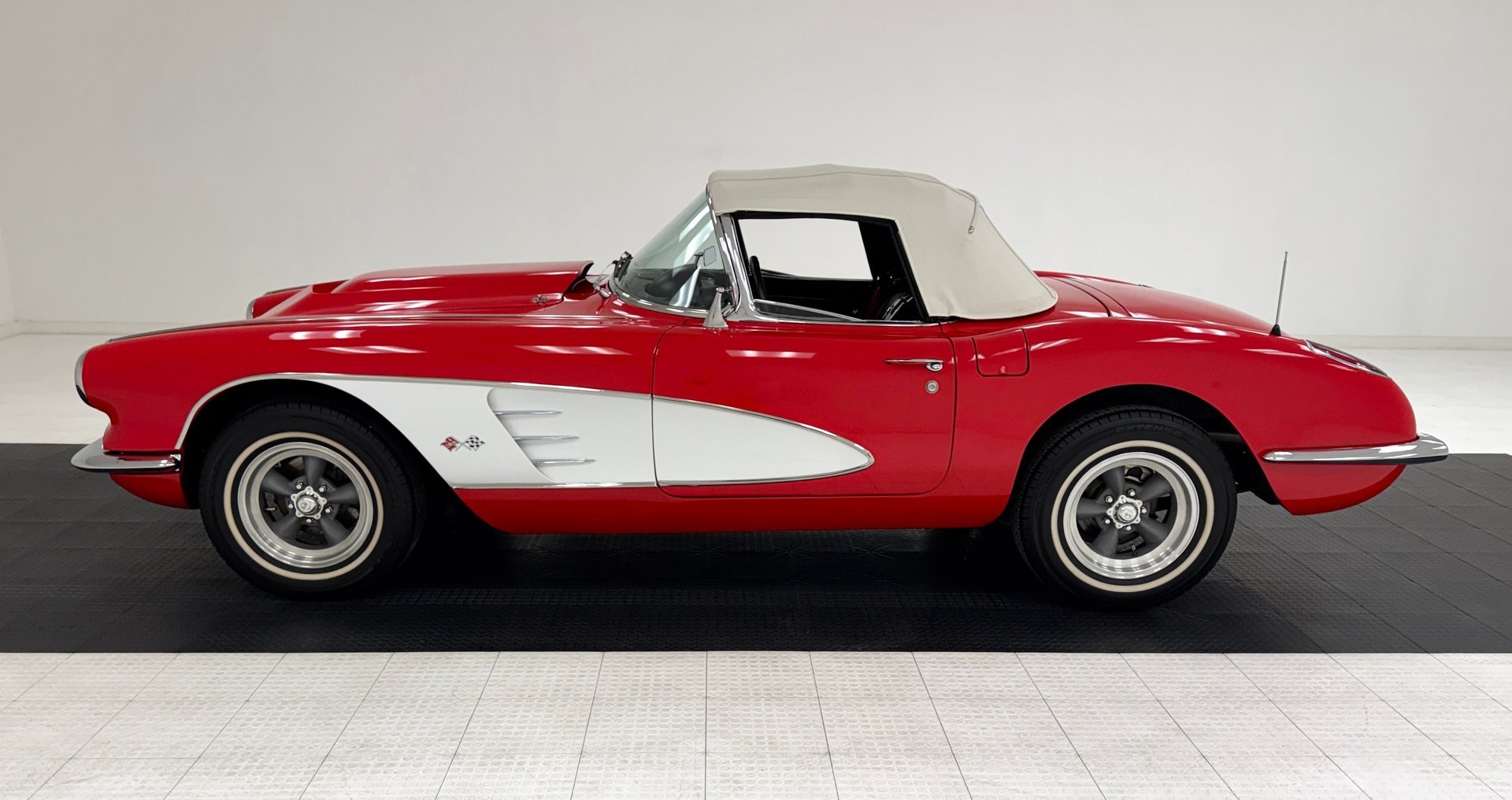 1958 Chevrolet Corvette - Convertible, foto 3